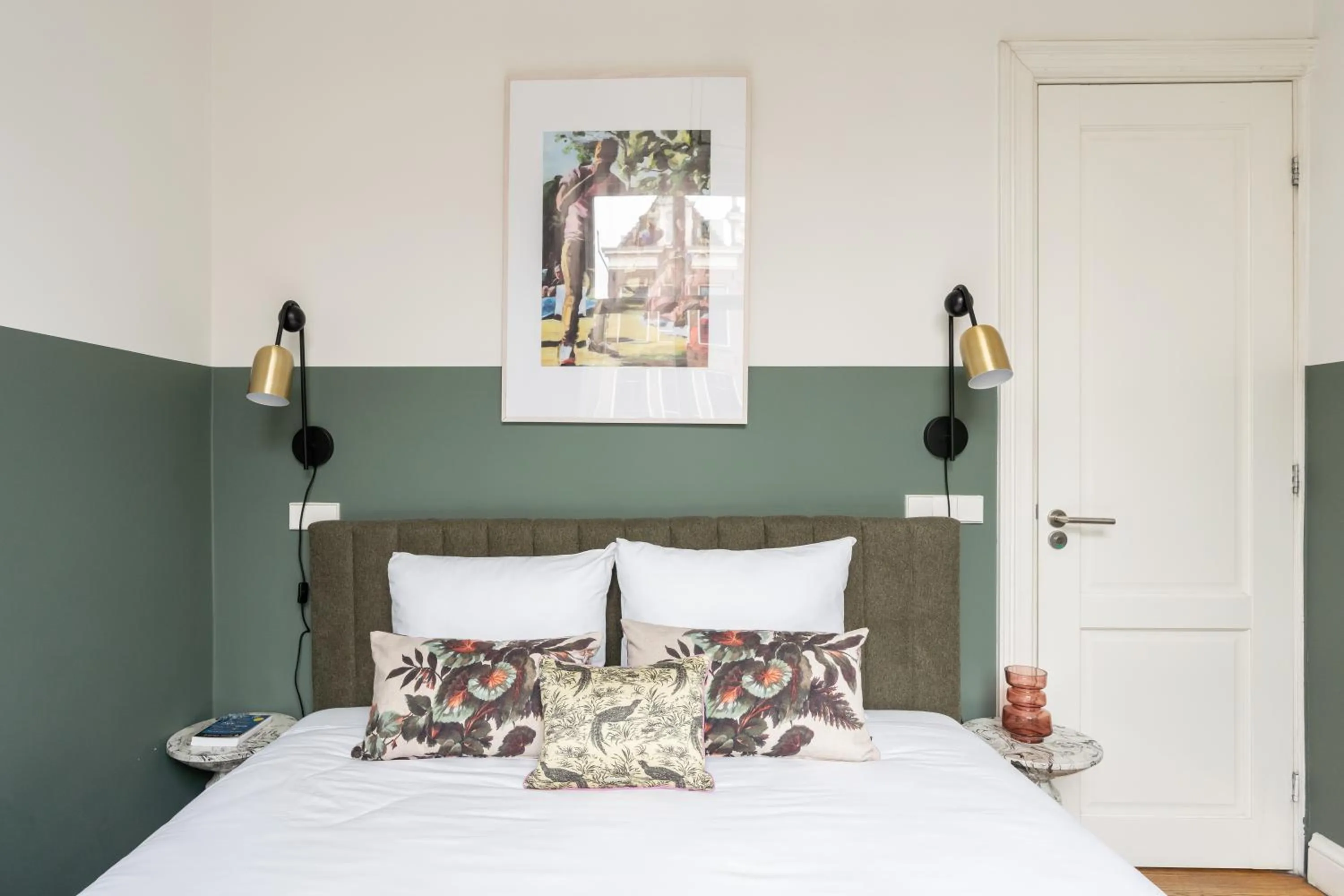 Bed in Numa Amsterdam Helmers