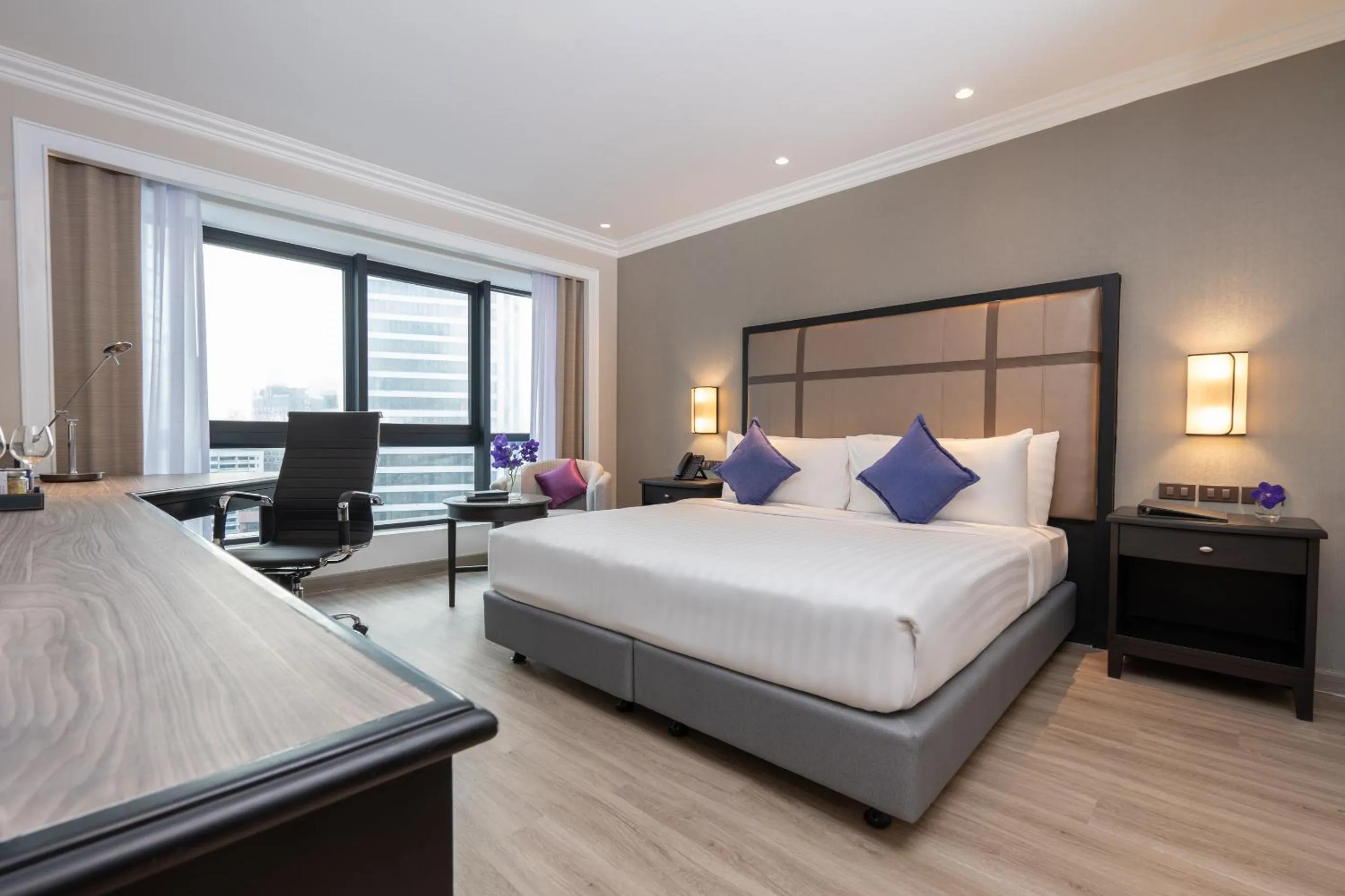 Bedroom, Bed in NH Bangkok Sukhumvit Boulevard