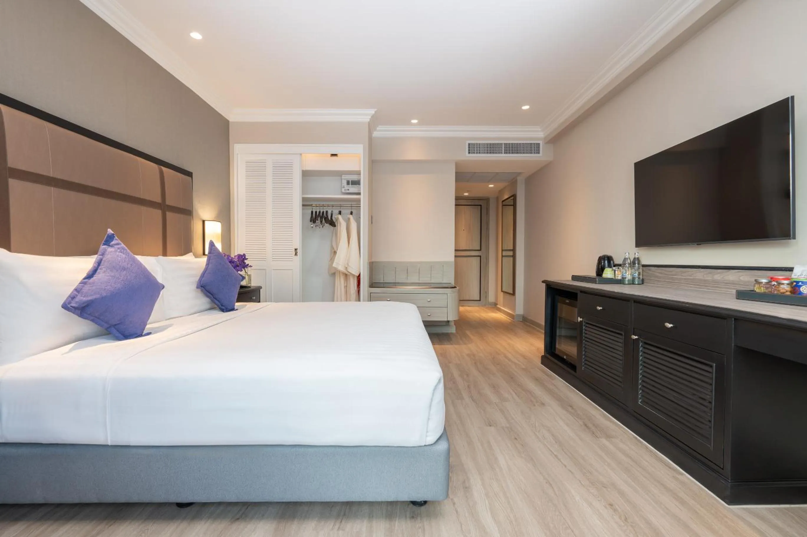 Bedroom, Bed in NH Bangkok Sukhumvit Boulevard