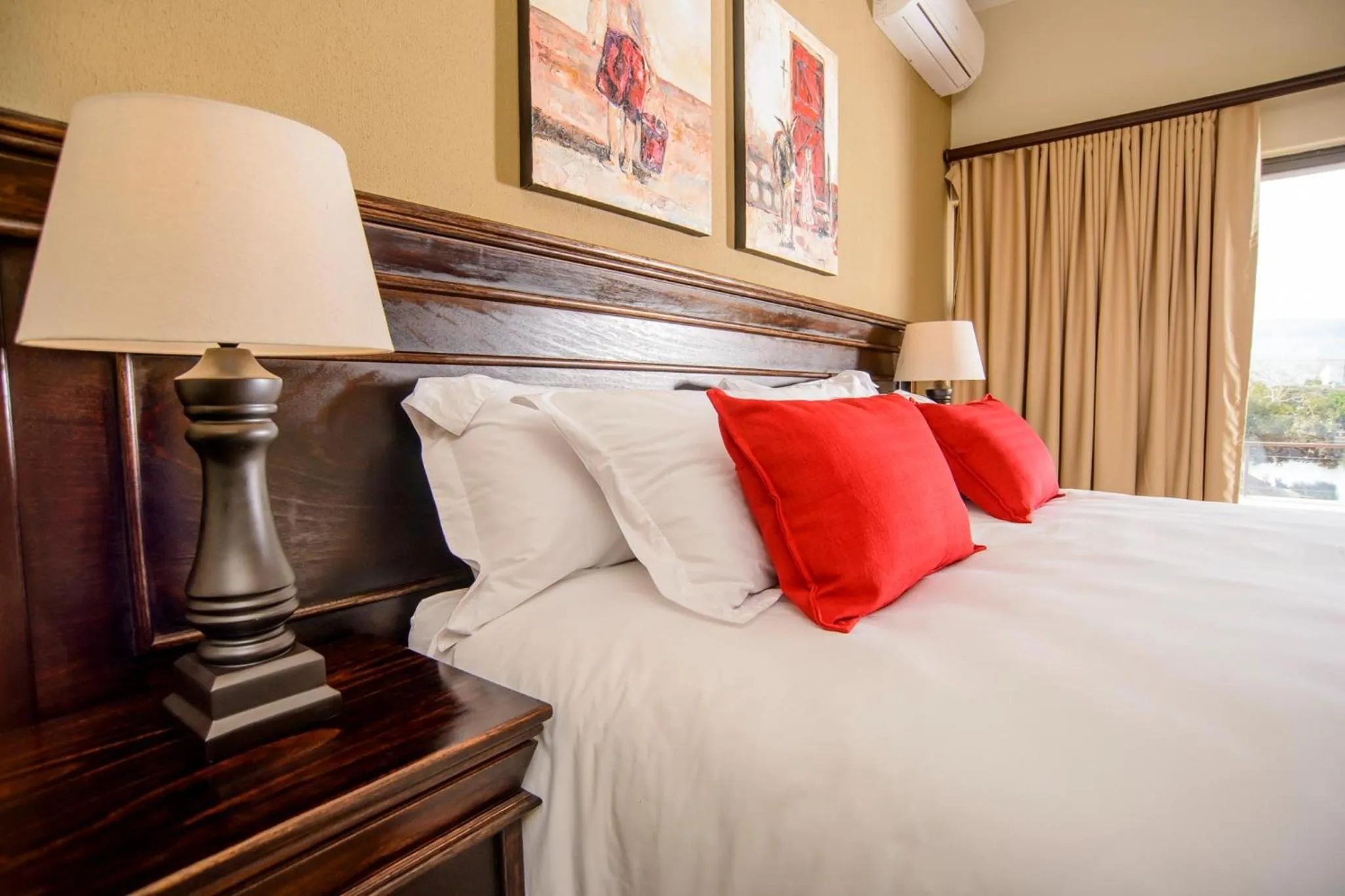 Bedroom, Bed in Nkomazi Kruger Lodge & Spa