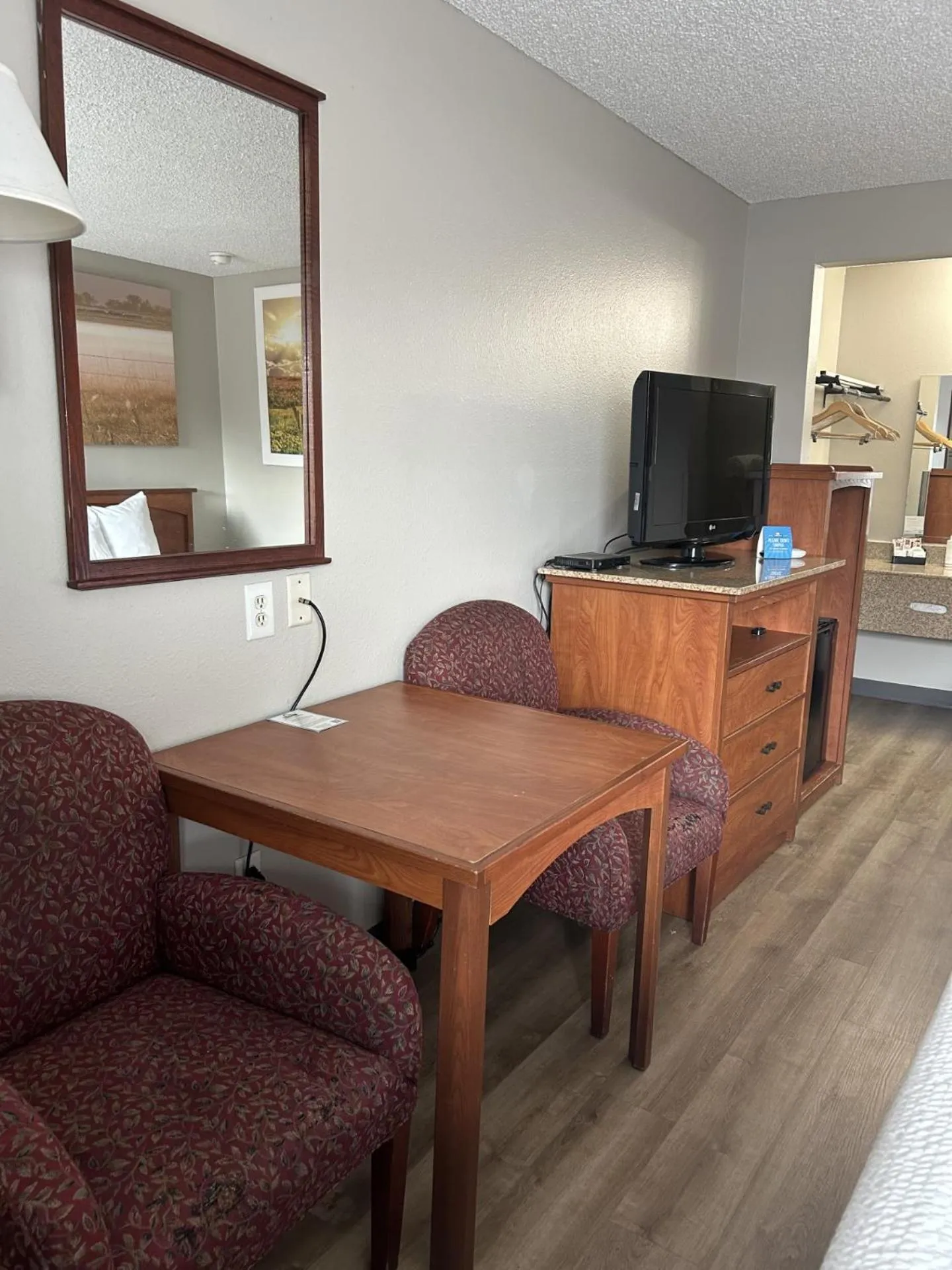 Seating area in Days Inn by Wyndham Turlock