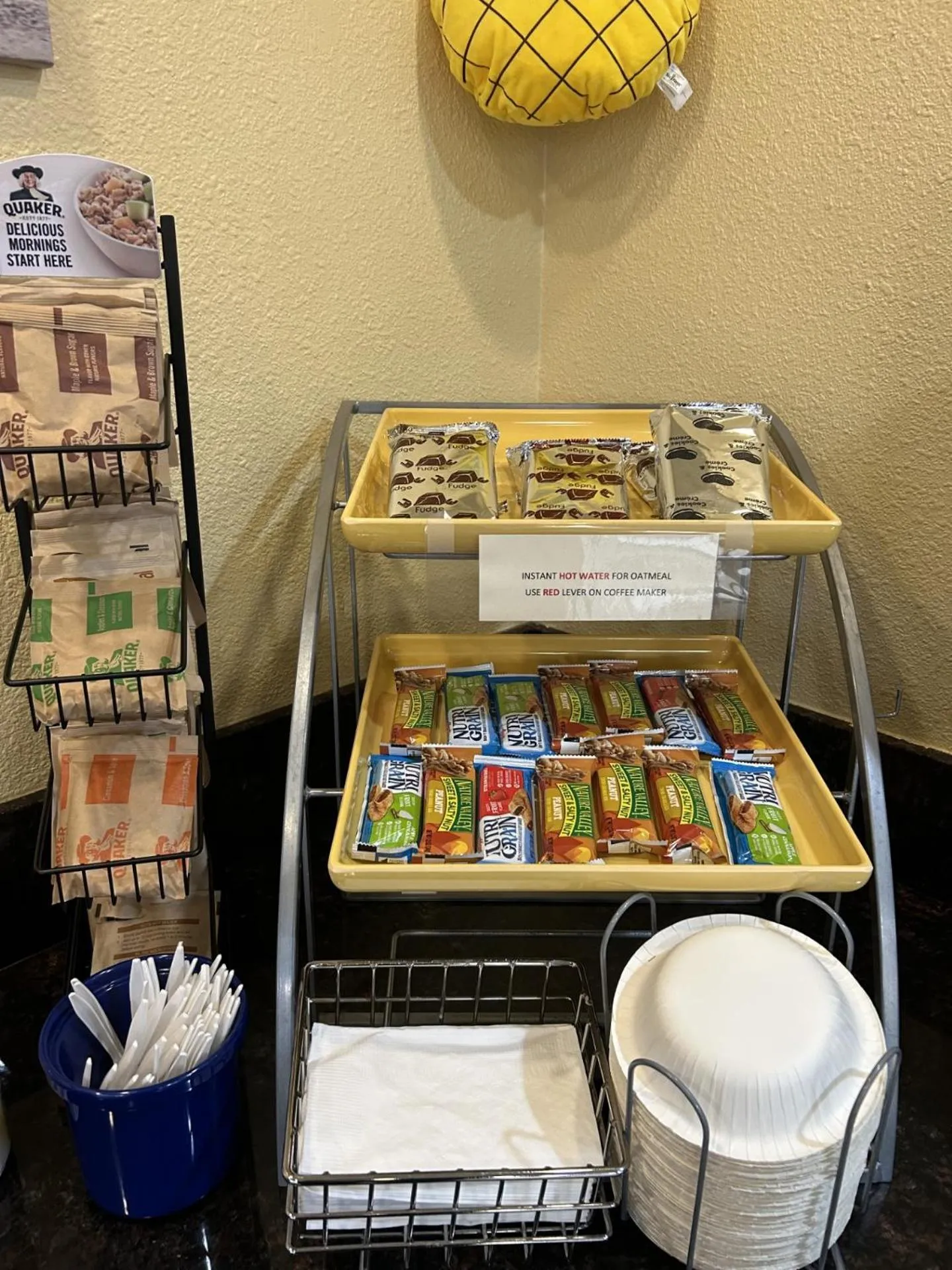 Food and drinks in Days Inn by Wyndham Turlock