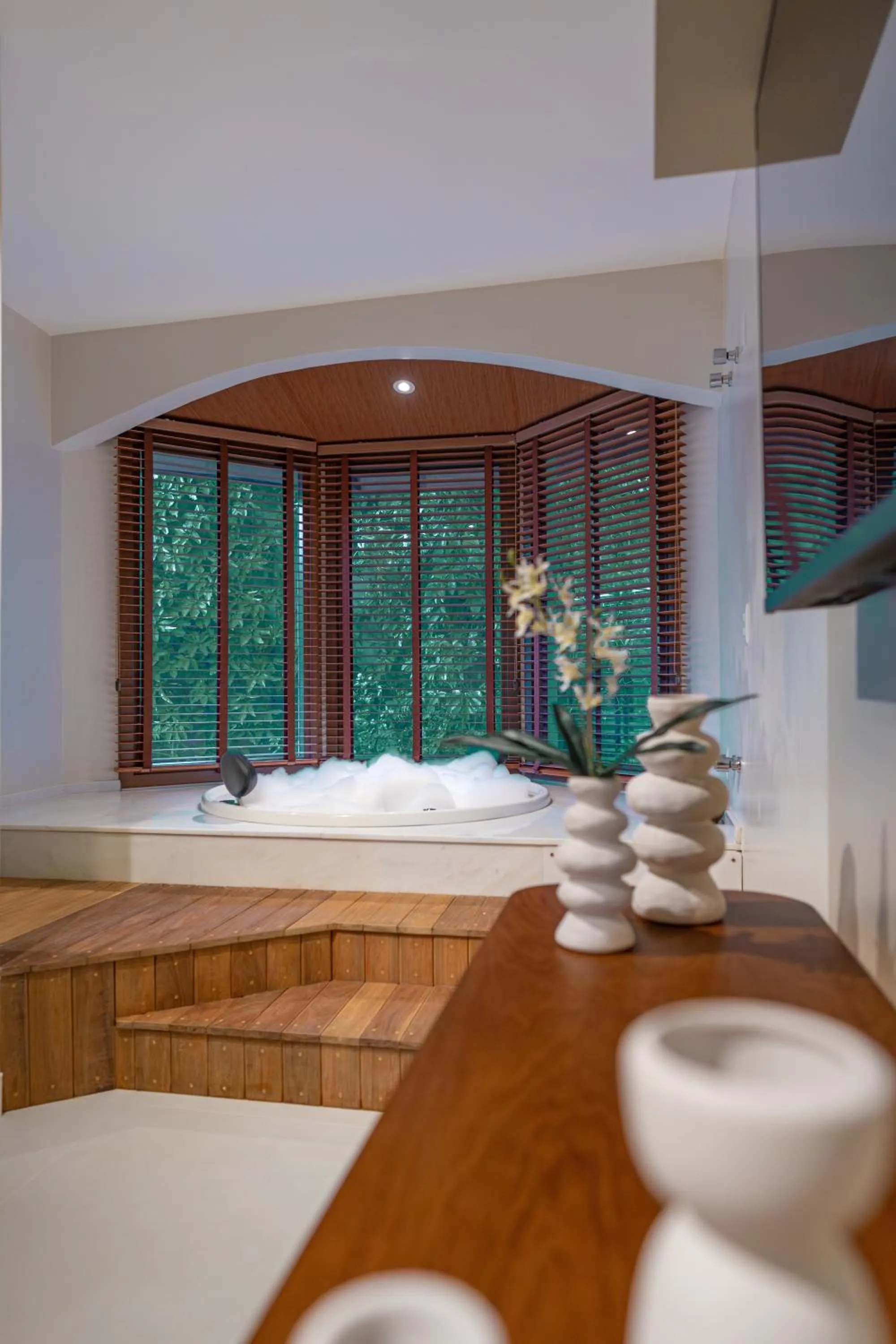 Restaurant/places to eat in Best Western Shalimar Praia Hotel