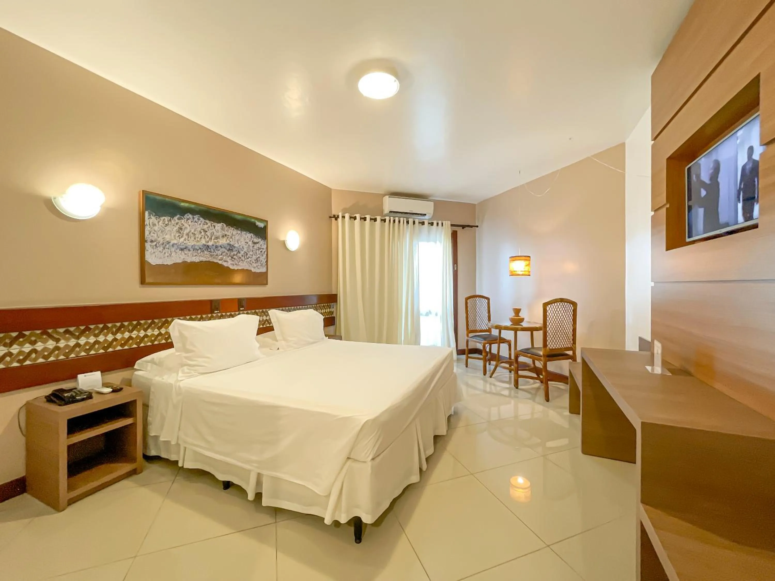 Bedroom, Bed in Best Western Shalimar Praia Hotel