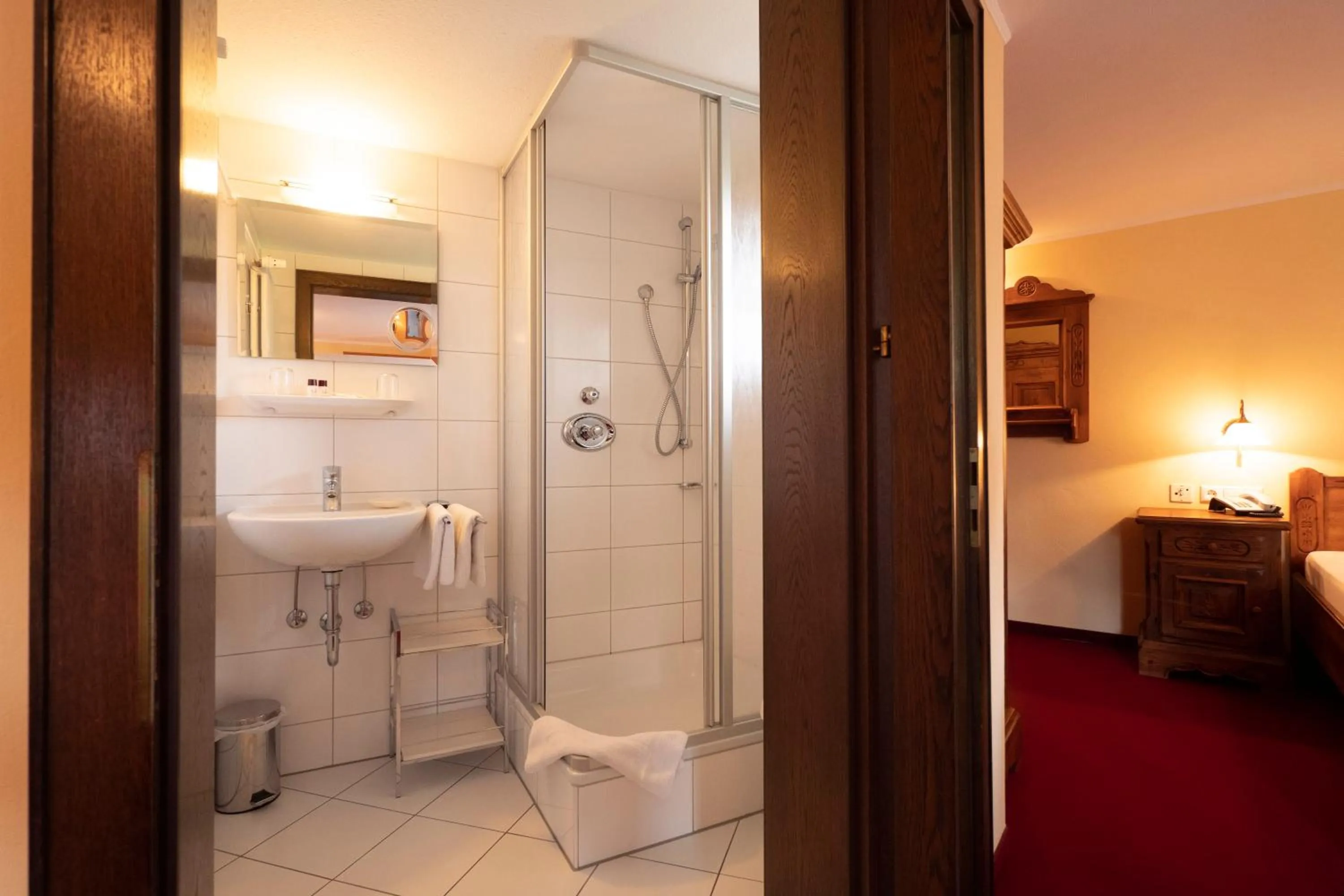 Shower, Bathroom in Hotel Allgäuer Hof
