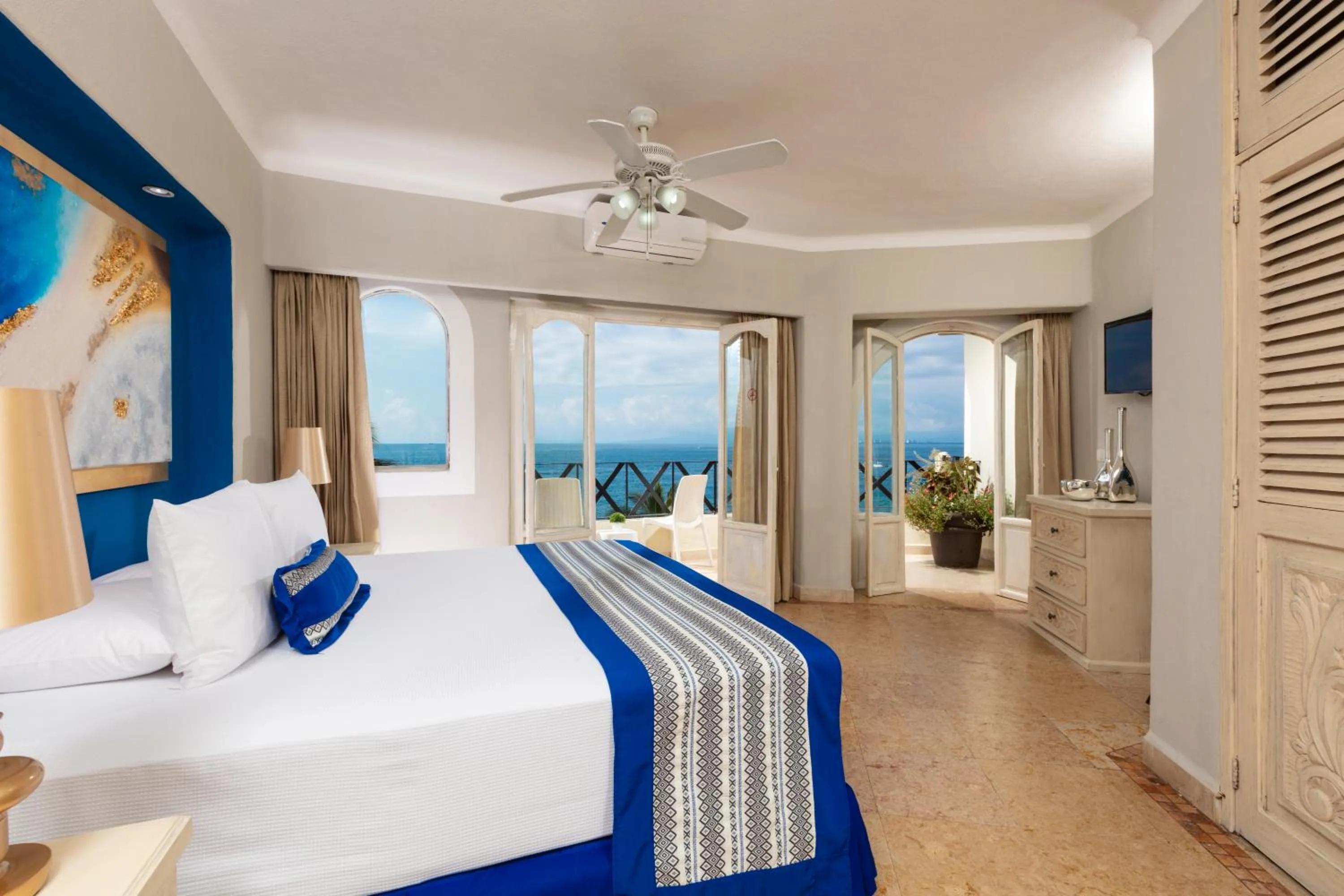 Photo of the whole room, Bed in Blue Chairs Beachfront Resort Puerto Vallarta - Adults Only