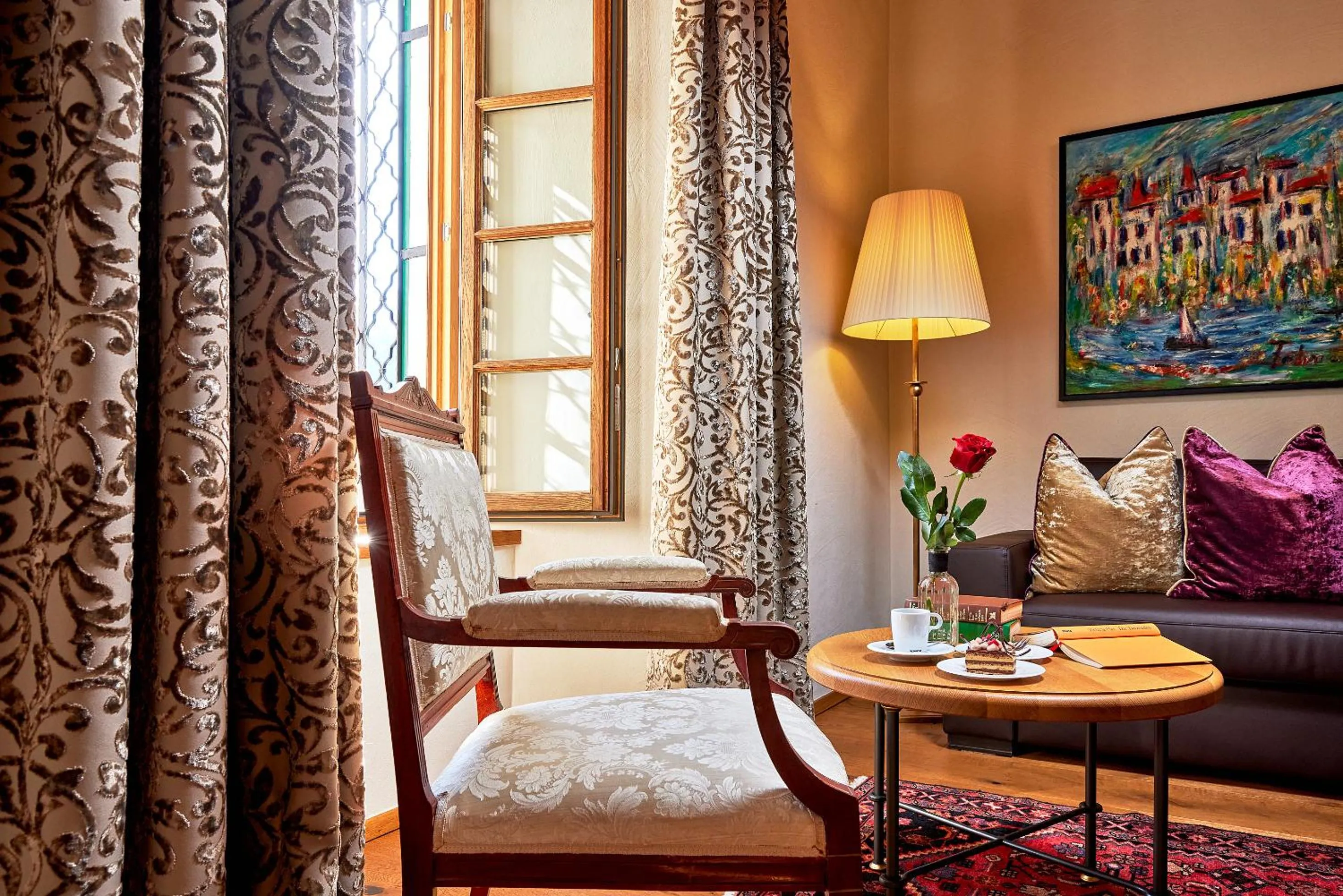 Bed in Hotel Schloss Mittersill