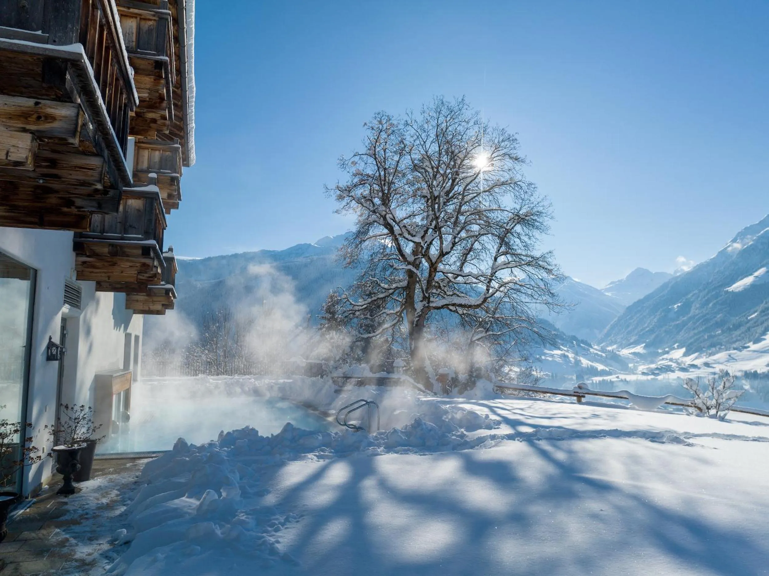 Swimming pool in Hotel Schloss Mittersill
