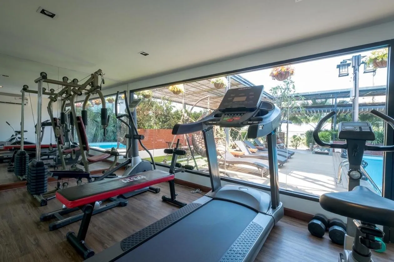Fitness centre/facilities in Siam Piman Hotel