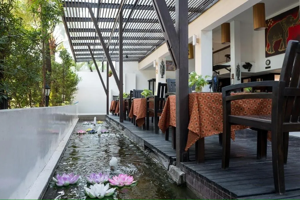 Siam Piman Hotel