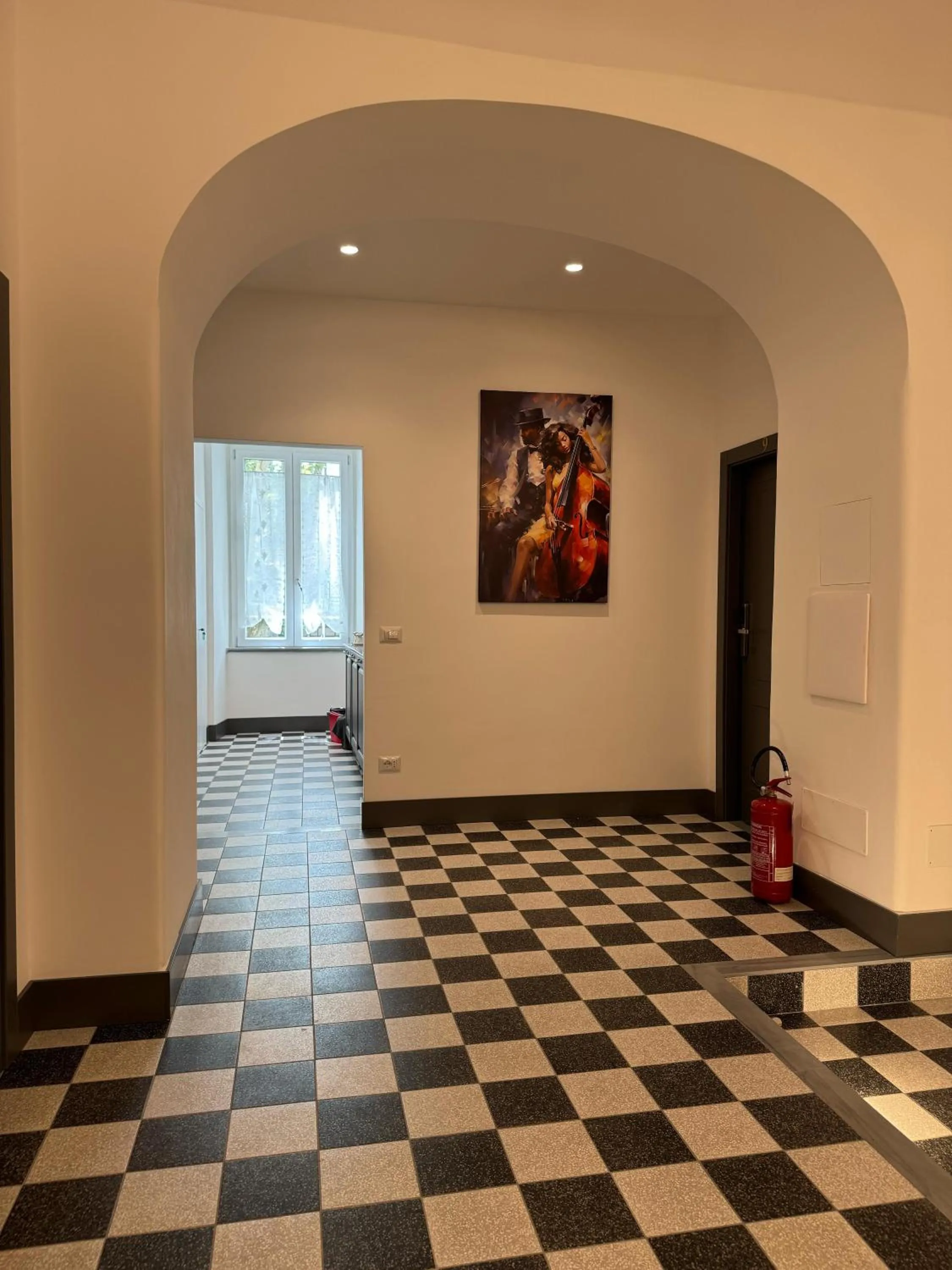 Seating area in Santa Monica Townhouse