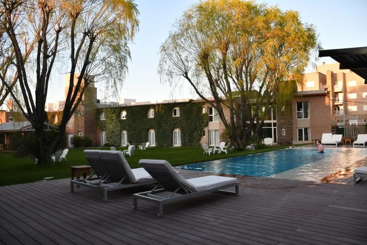 Pool view in La Posada De Madryn