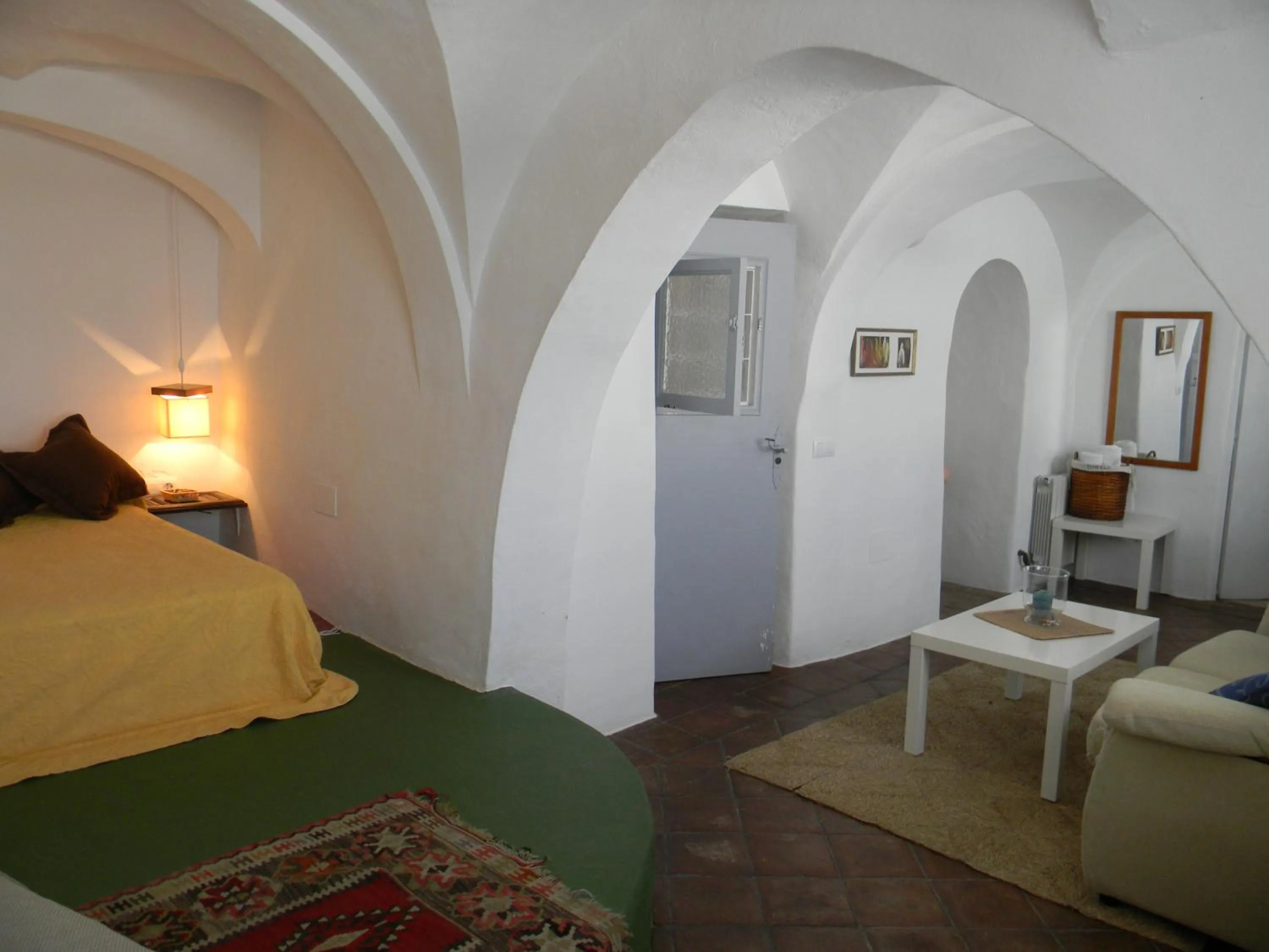 Photo of the whole room, Bed in La Casa de Bovedas Charming Inn