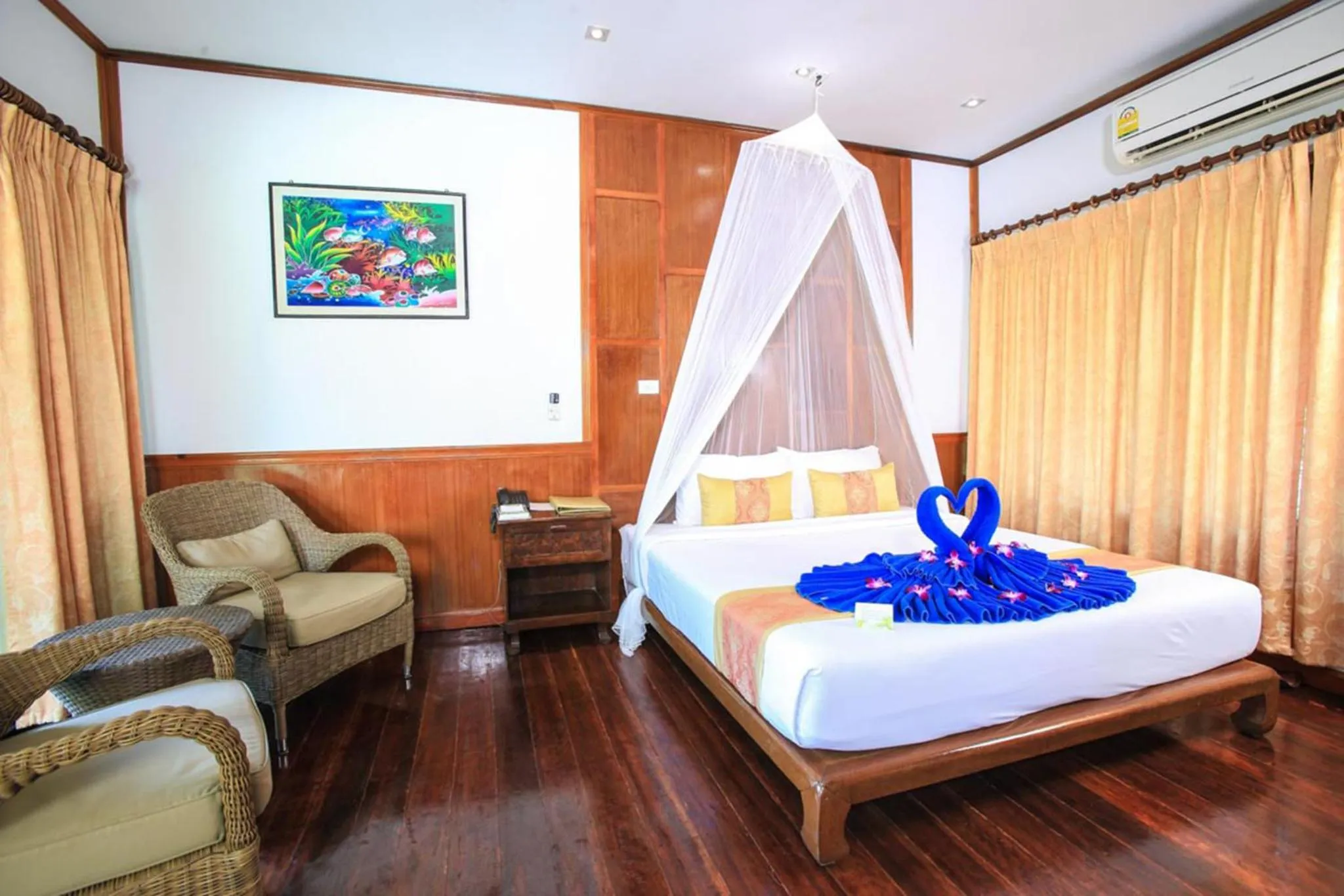Bed in Phi Phi Natural Resort
