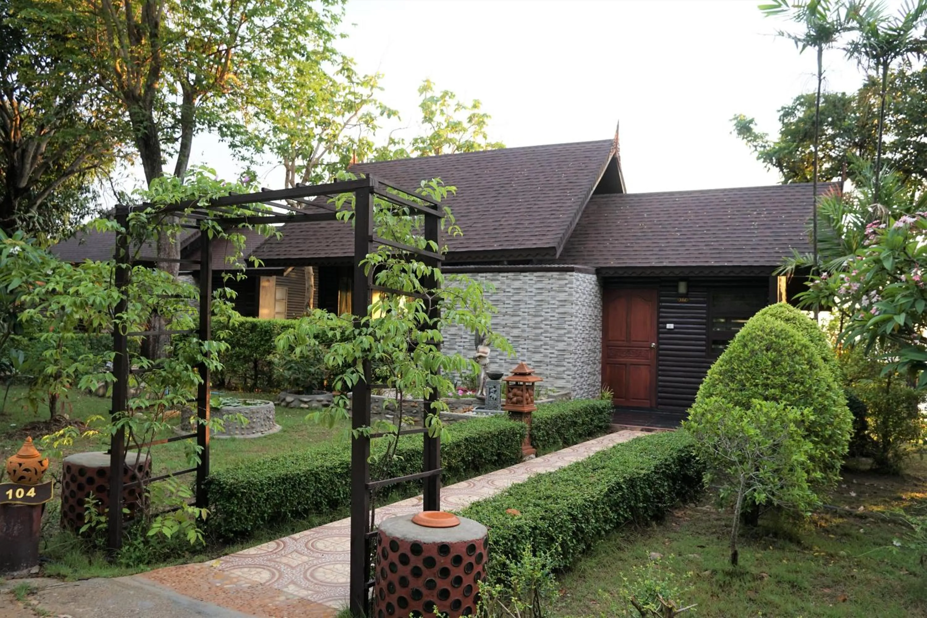 Property building in Phi Phi Natural Resort