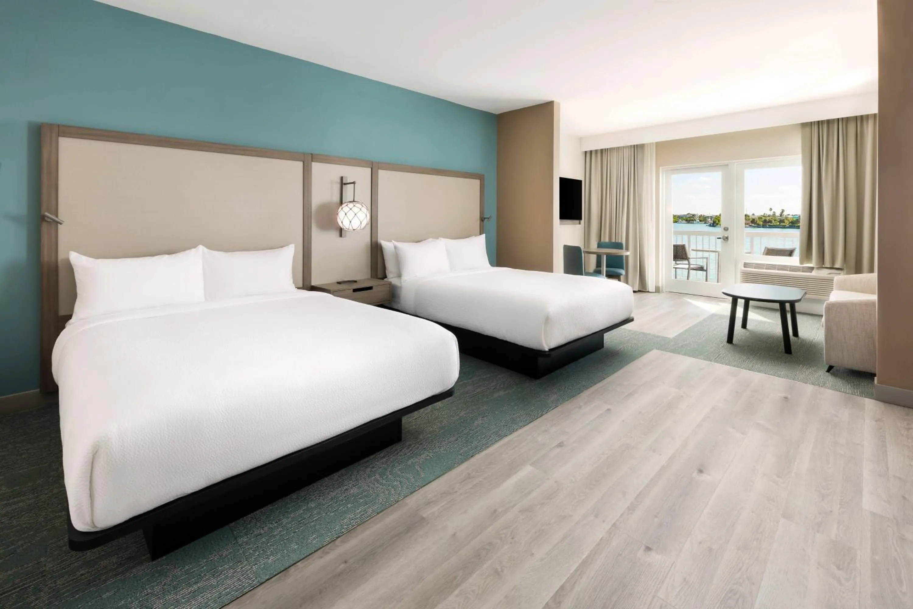 Photo of the whole room, Bed in Fairfield by Marriott Inn & Suites Marathon Florida Keys