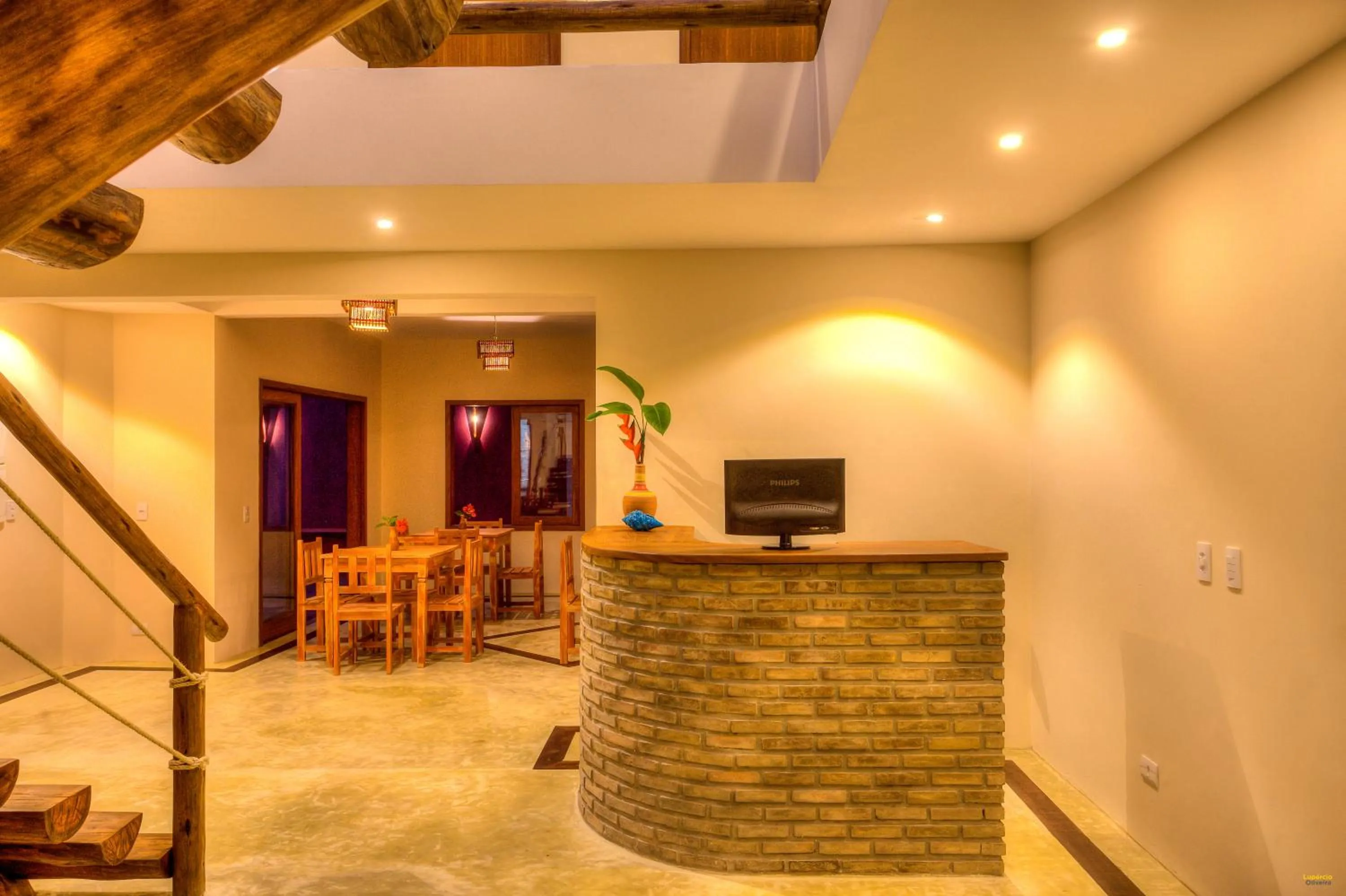 Communal lounge/ TV room in Raio de Sol Pousada