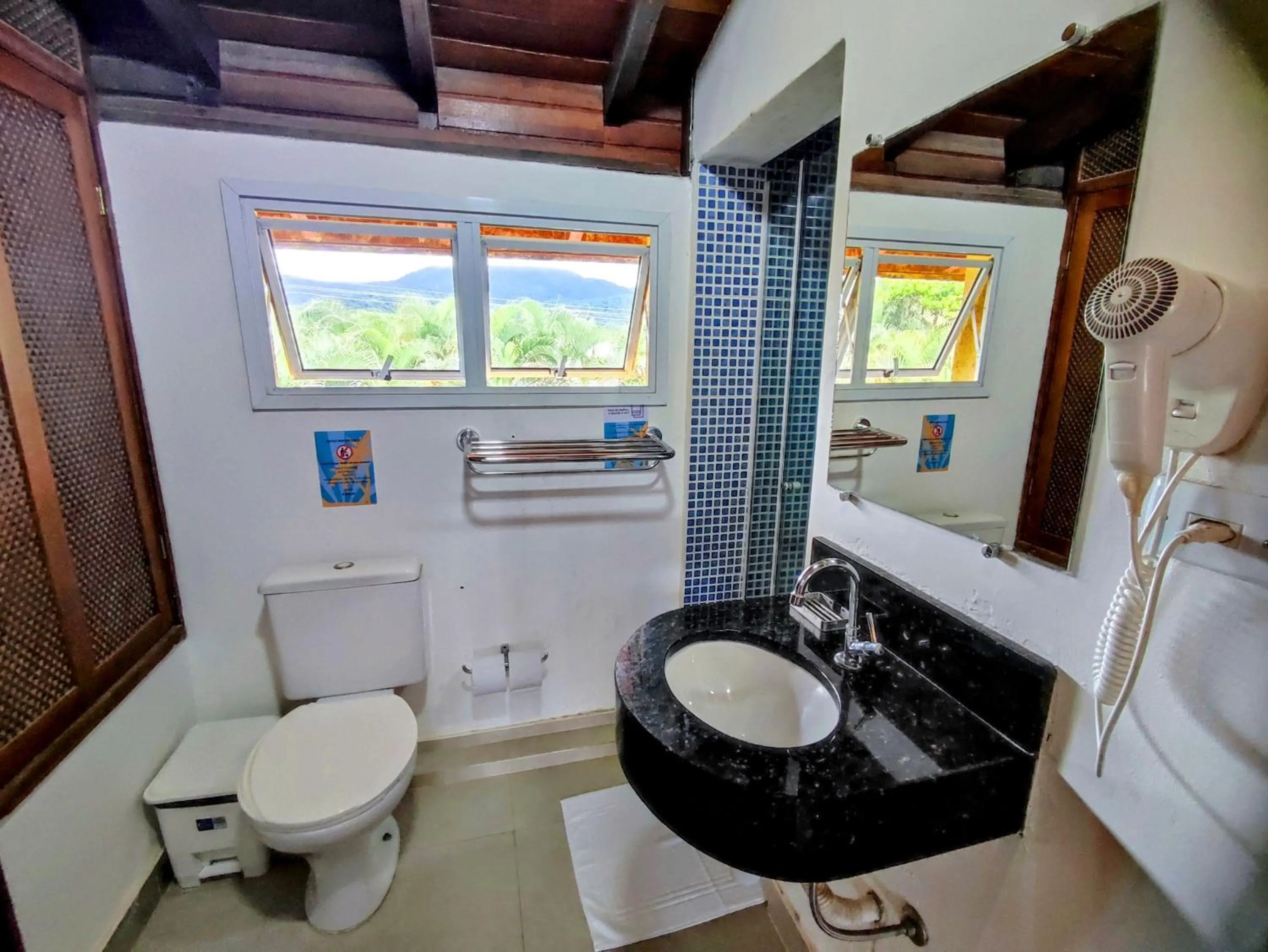 Bathroom in Pousada Casa na Praia