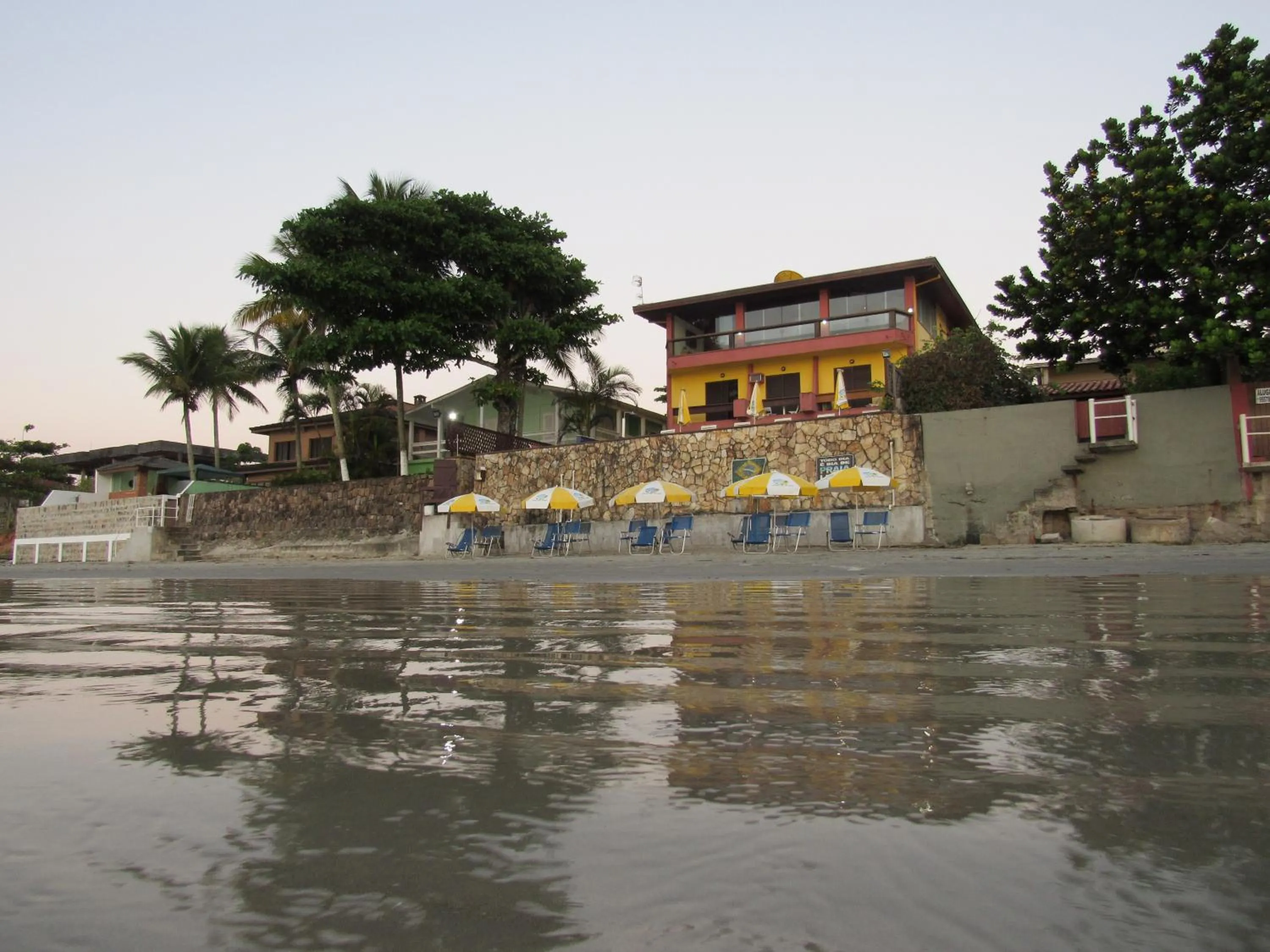 Facade/entrance in Pousada Casa na Praia