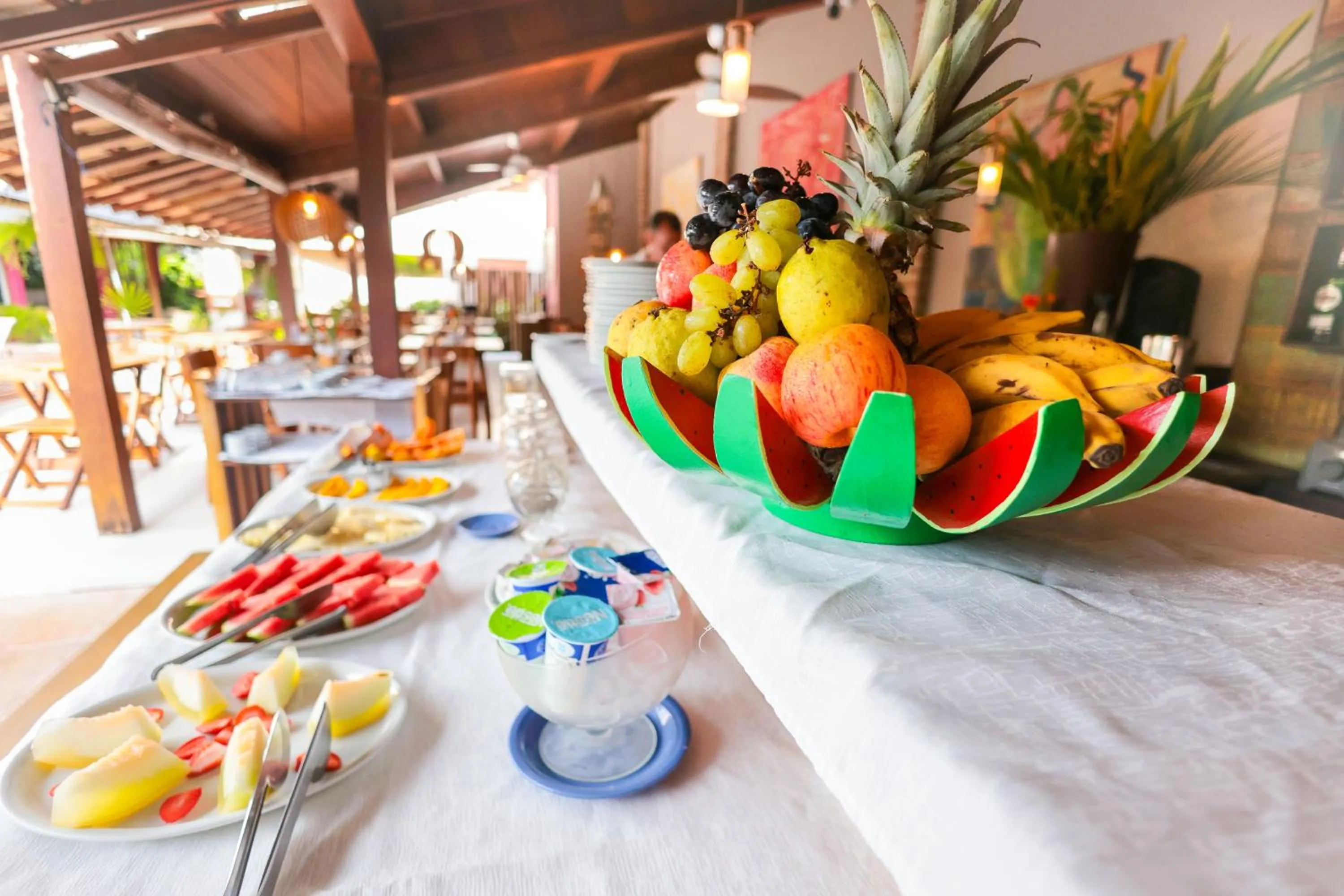 Buffet breakfast in Hotel Pousada Coqueiros