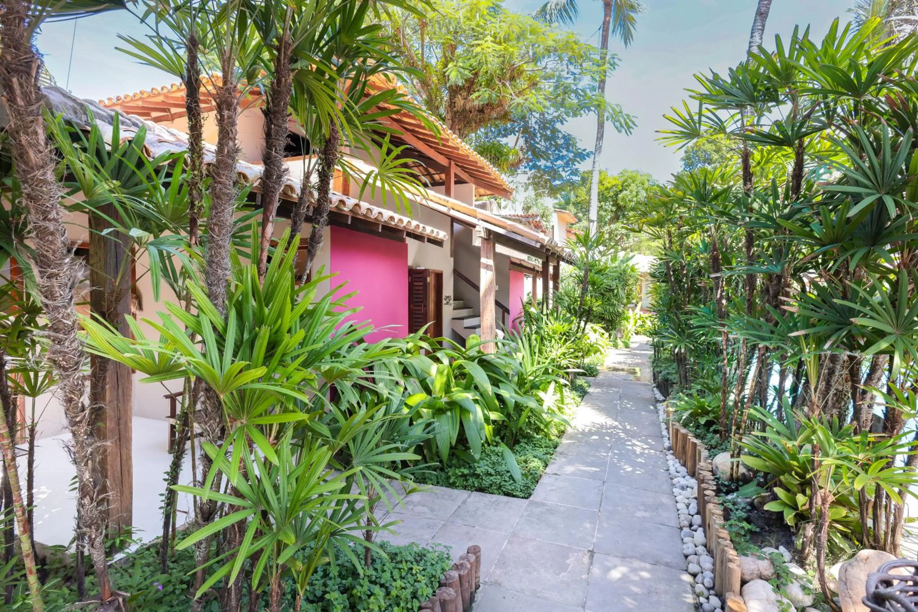 Garden view in Hotel Pousada Coqueiros