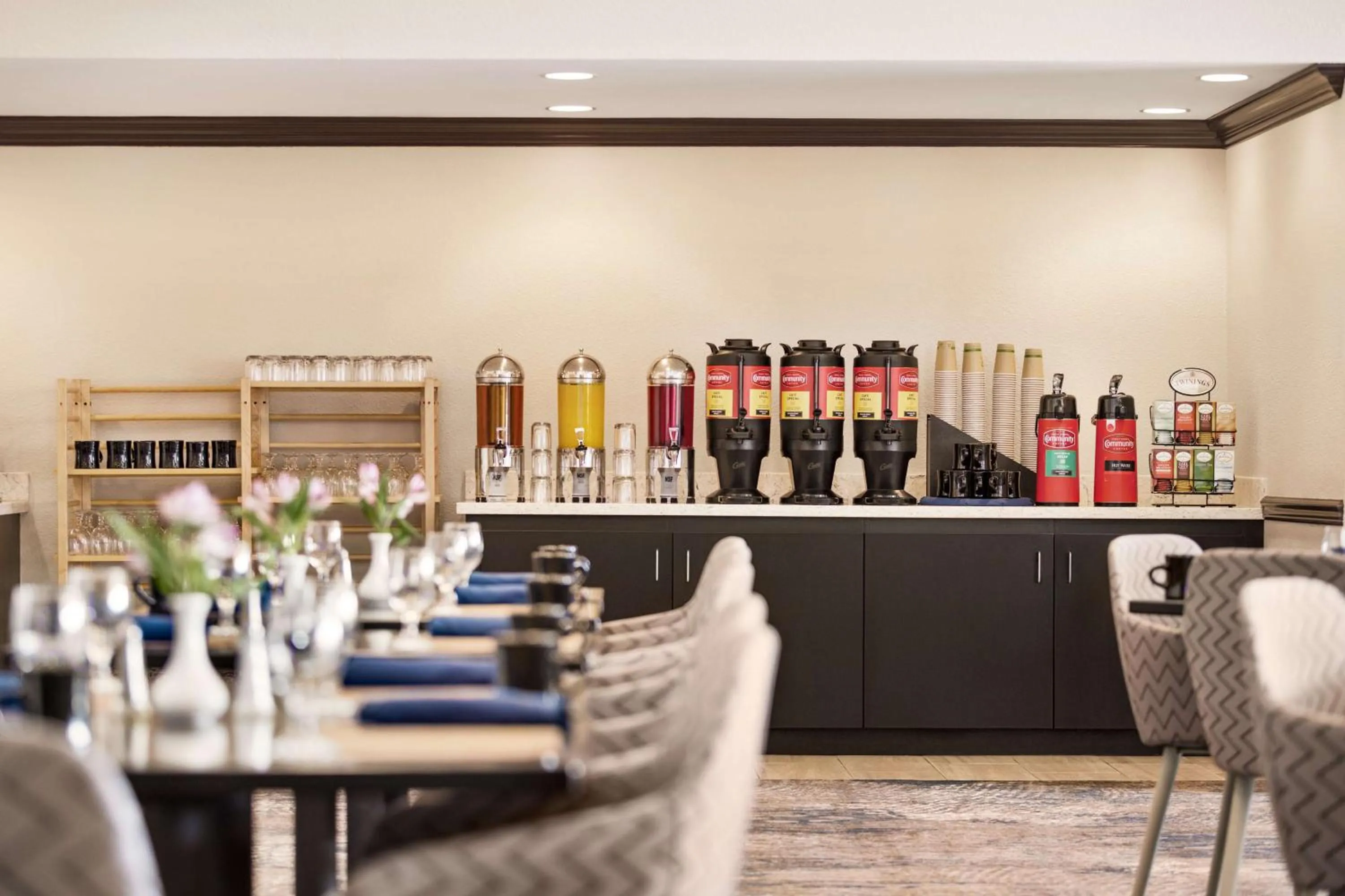 Breakfast in DoubleTree by Hilton New Orleans Airport