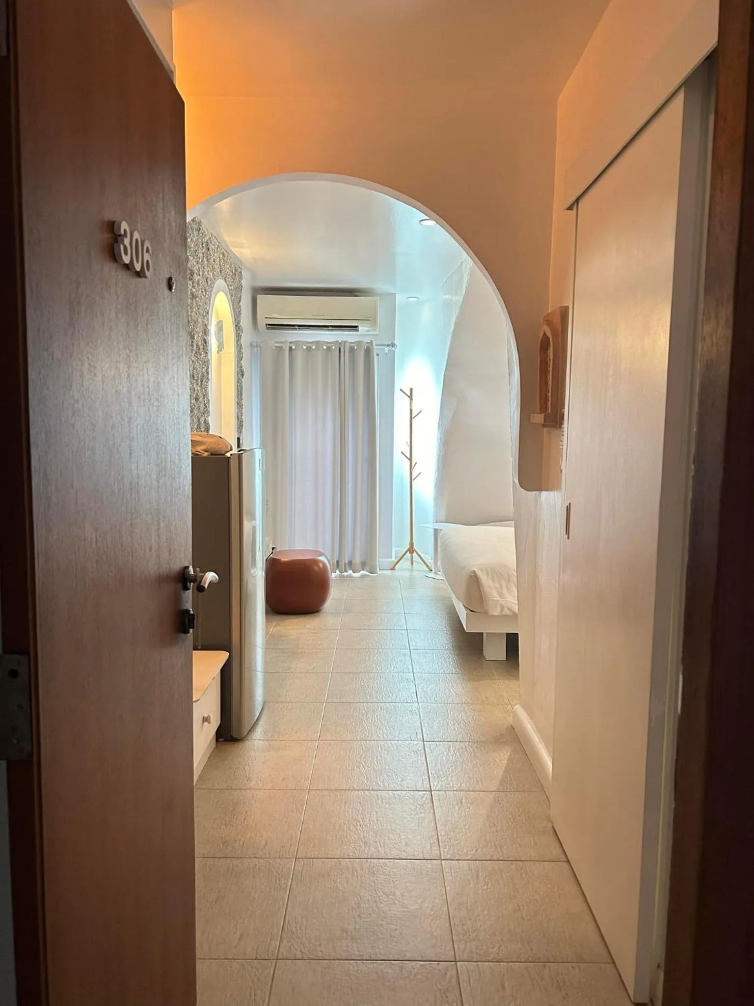 Bed in Benyada Lodge - Surin Beach