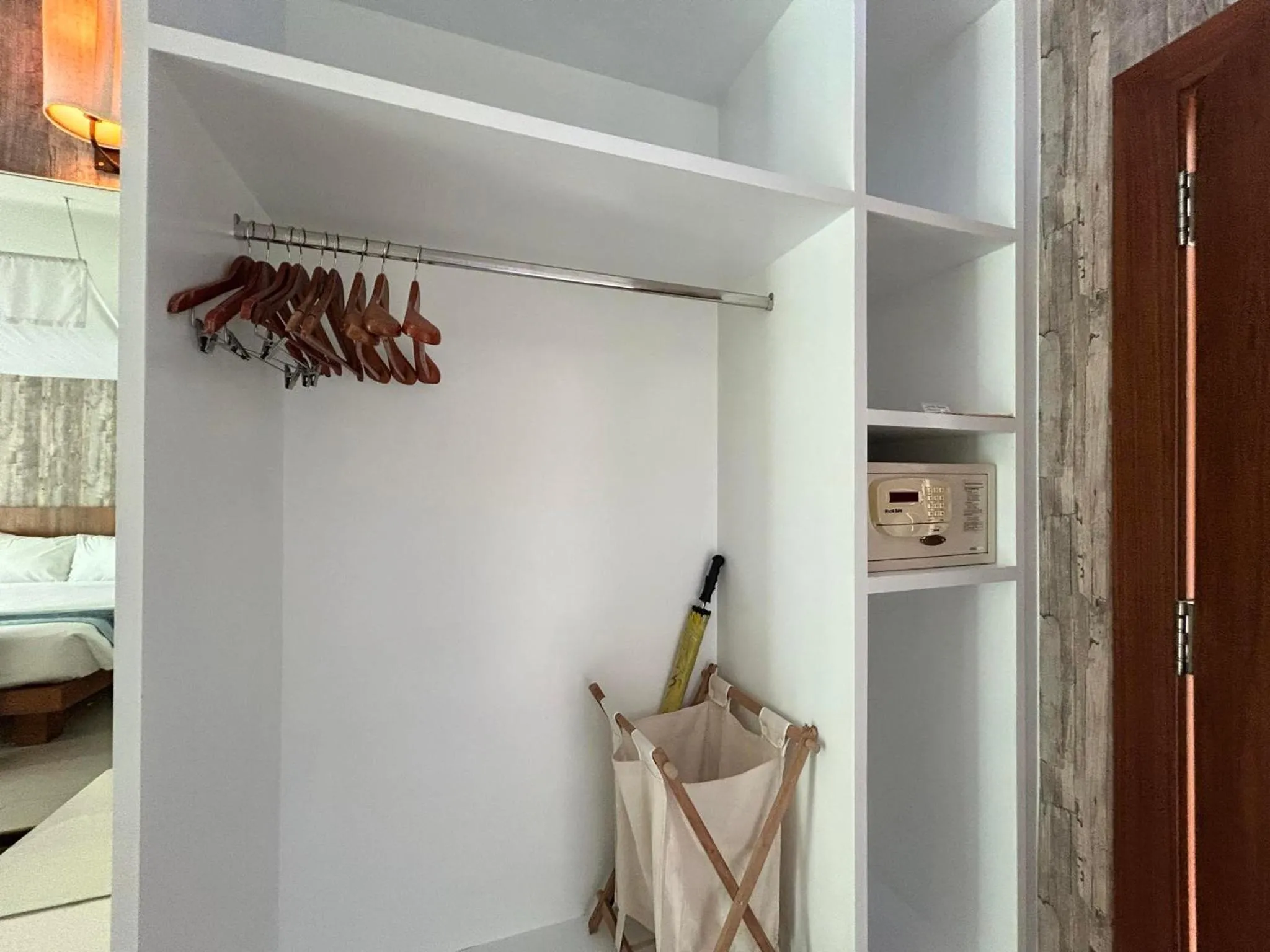 wardrobe in Benyada Lodge - Surin Beach