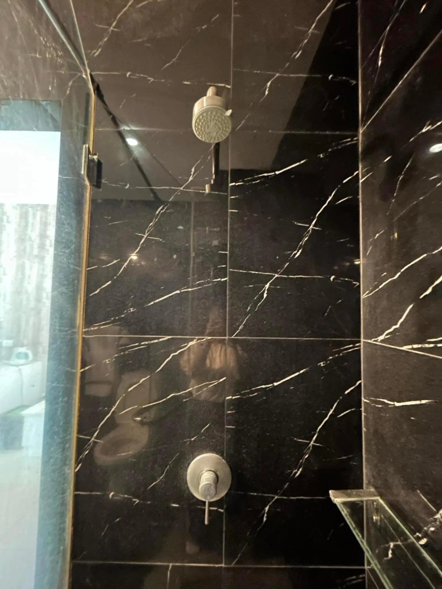 Shower in Benyada Lodge - Surin Beach