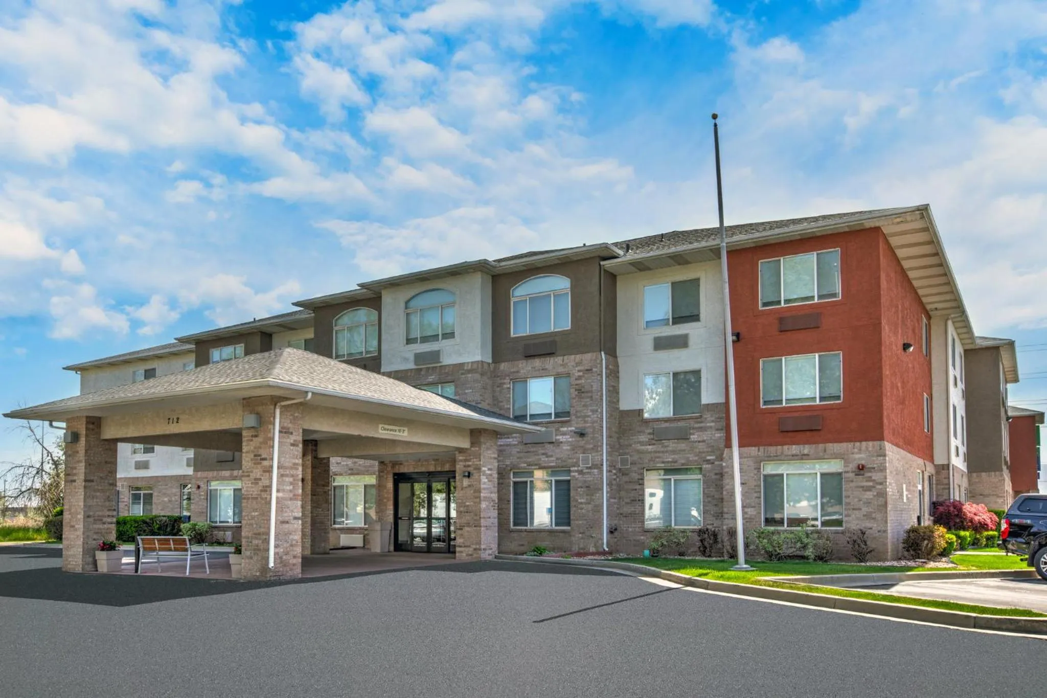 Property building in Holiday Inn Express & Suites American Fork - North Provo by IHG