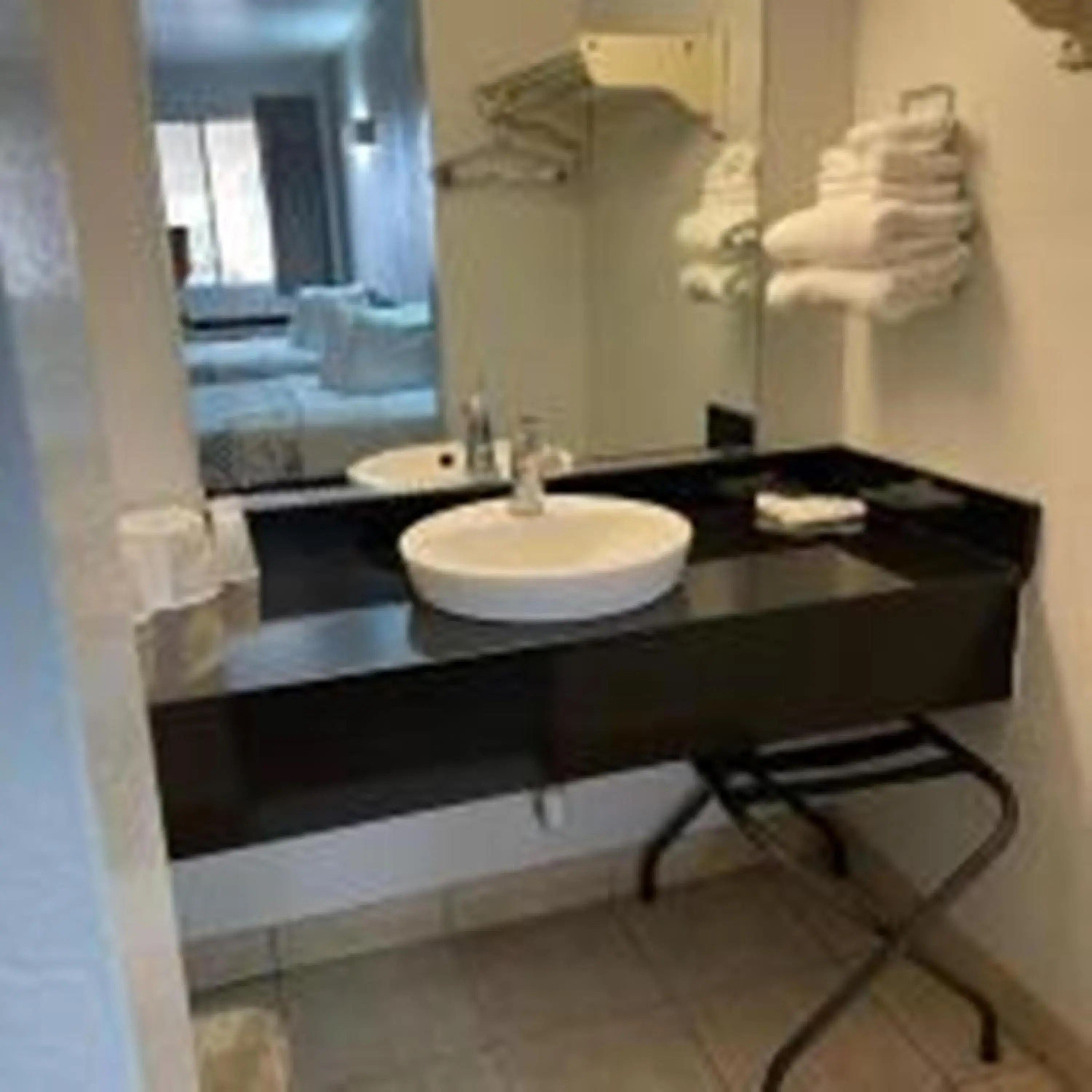 Double Room - Disability Access - Non-Smoking in Motel 6-Van Horn, TX Double Room - Disability Access - Non-Smoking in Motel 6-Van Horn, TX