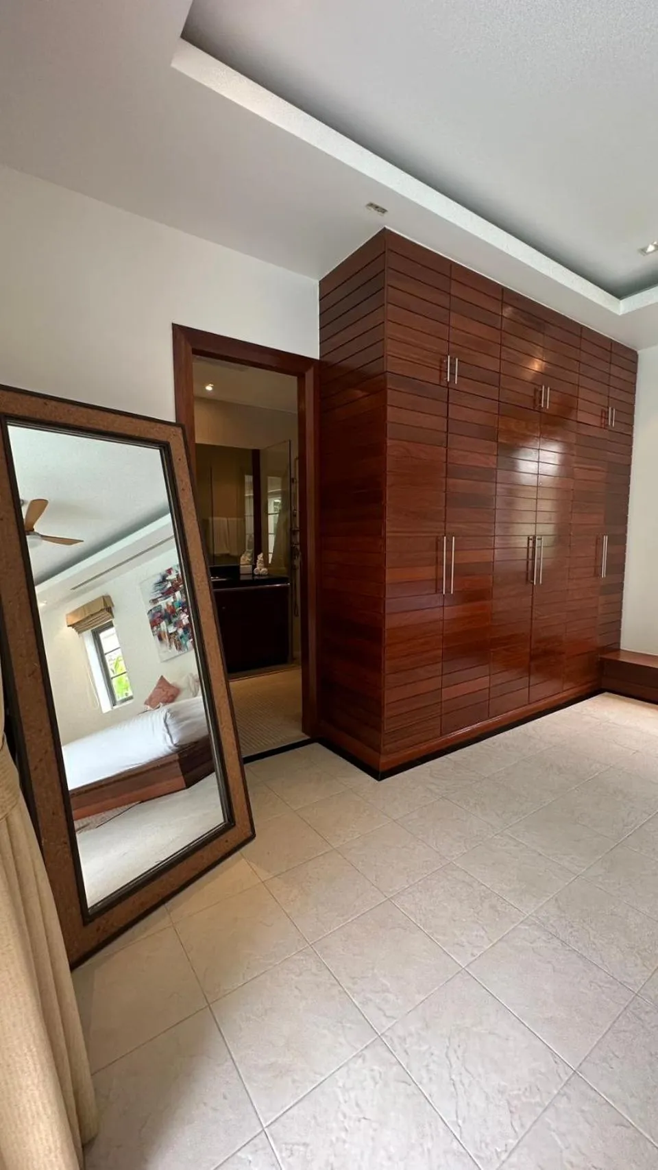 wardrobe in The Residence Resort