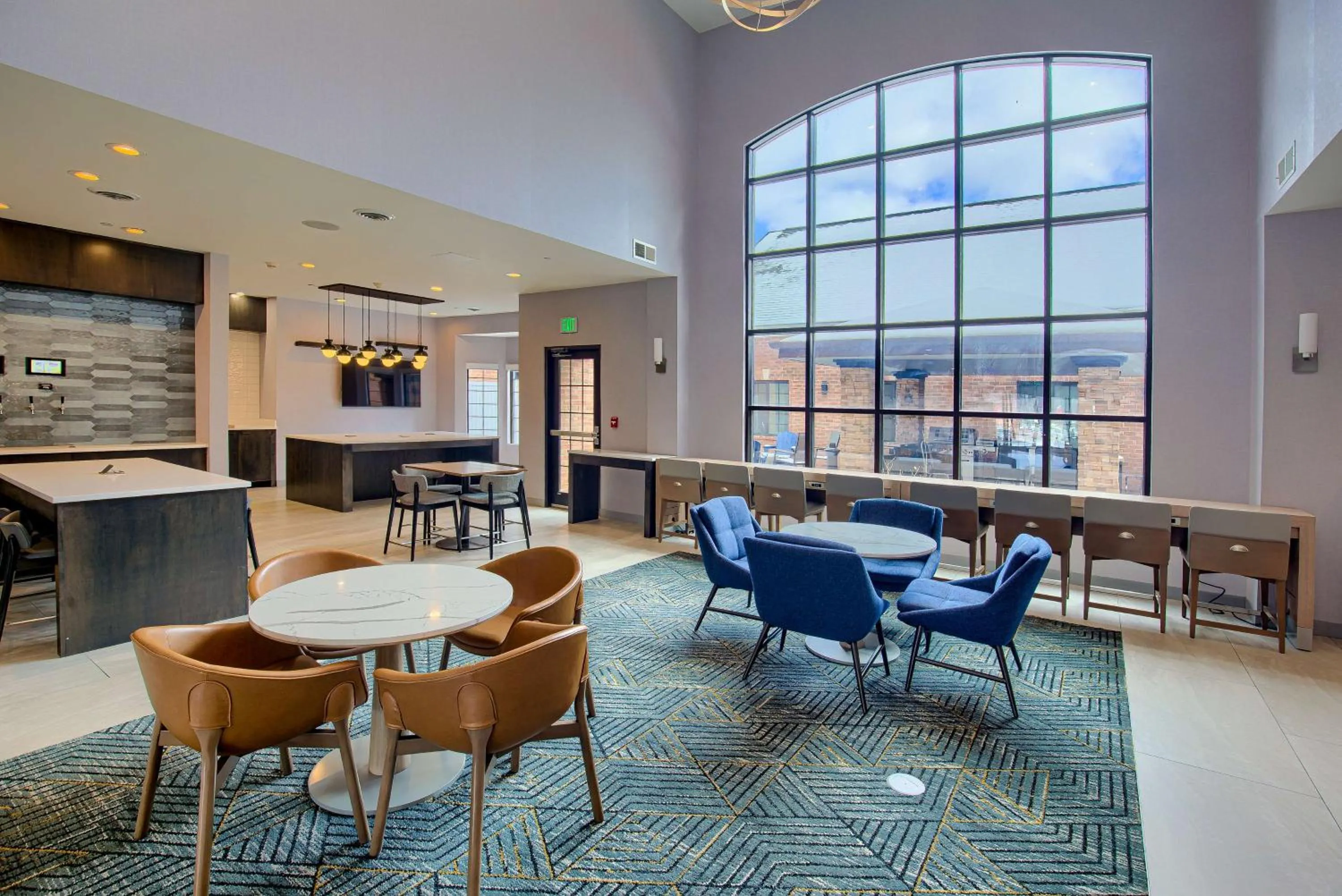 Lobby or reception in Homewood Suites by Hilton South Bend Notre Dame Area