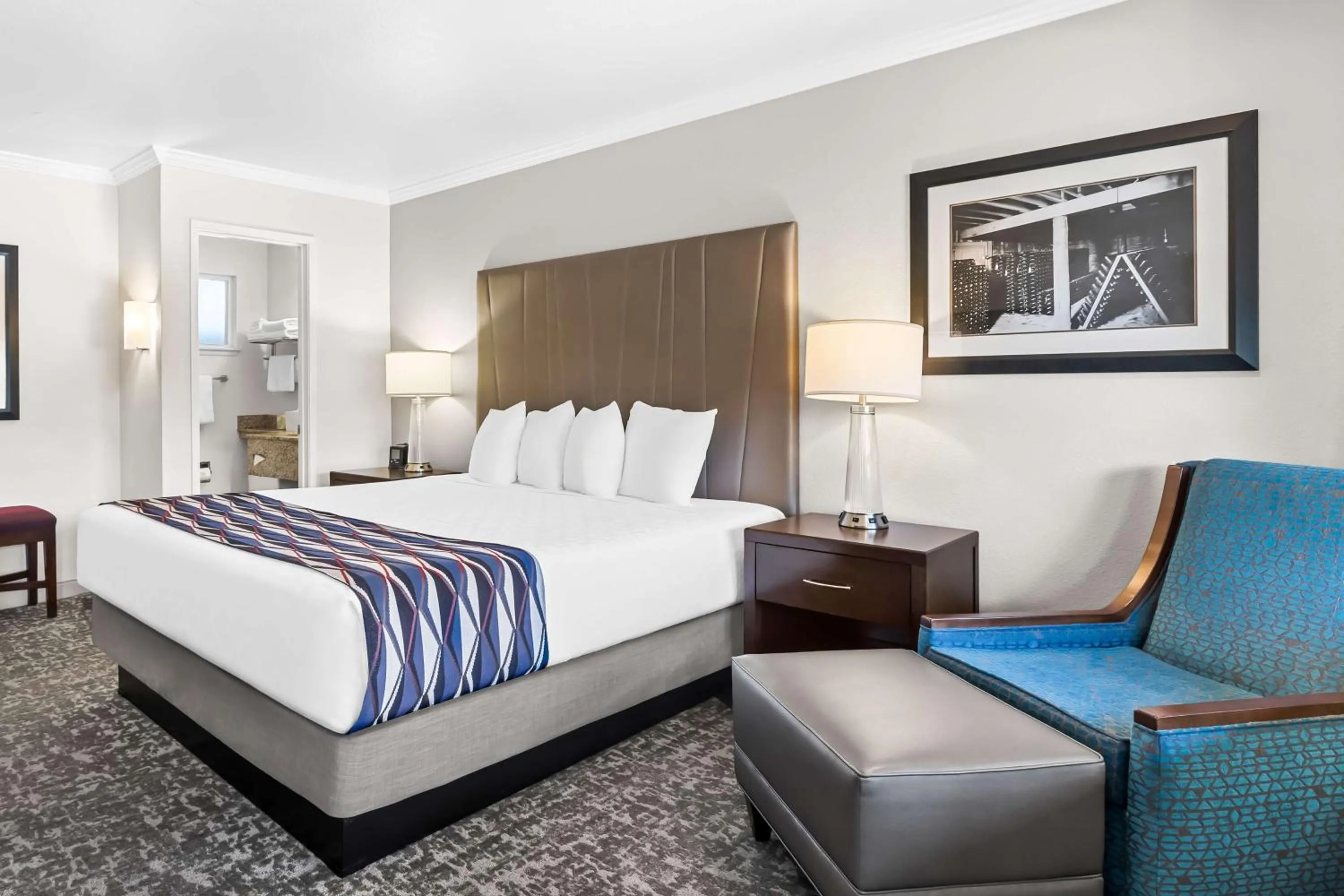 Bedroom, Bed in Best Western Garden Inn