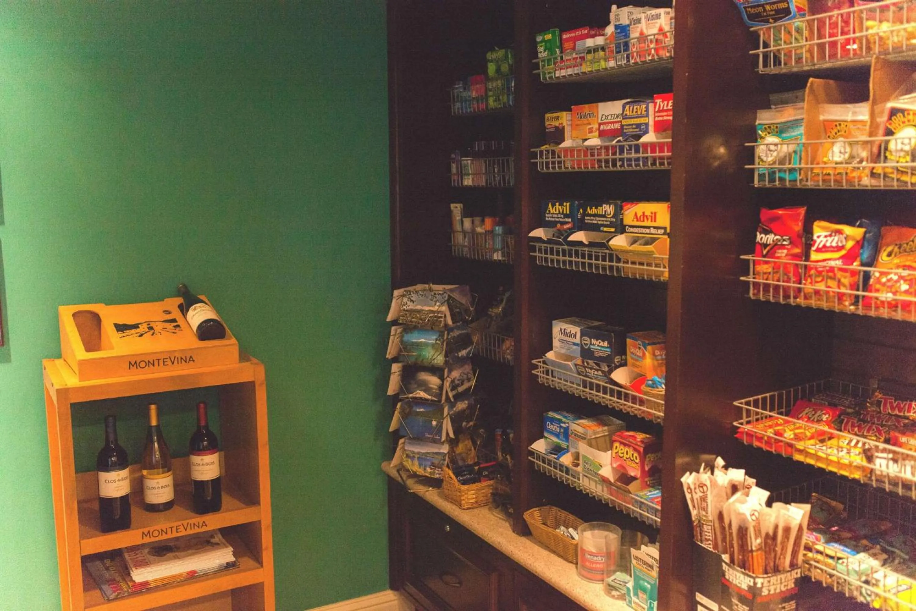 Restaurant/places to eat in Hilton Garden Inn Redding