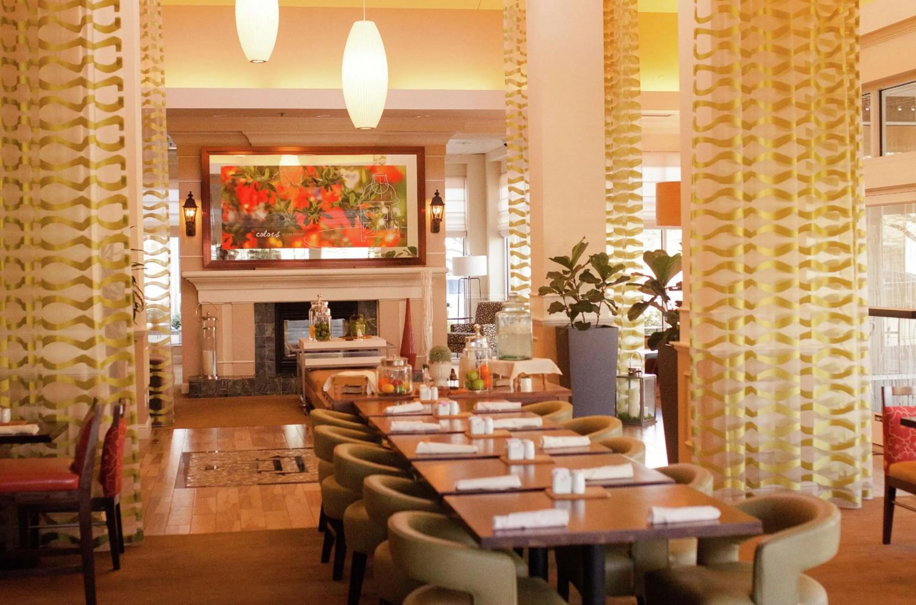 Lobby or reception in Hilton Garden Inn Redding