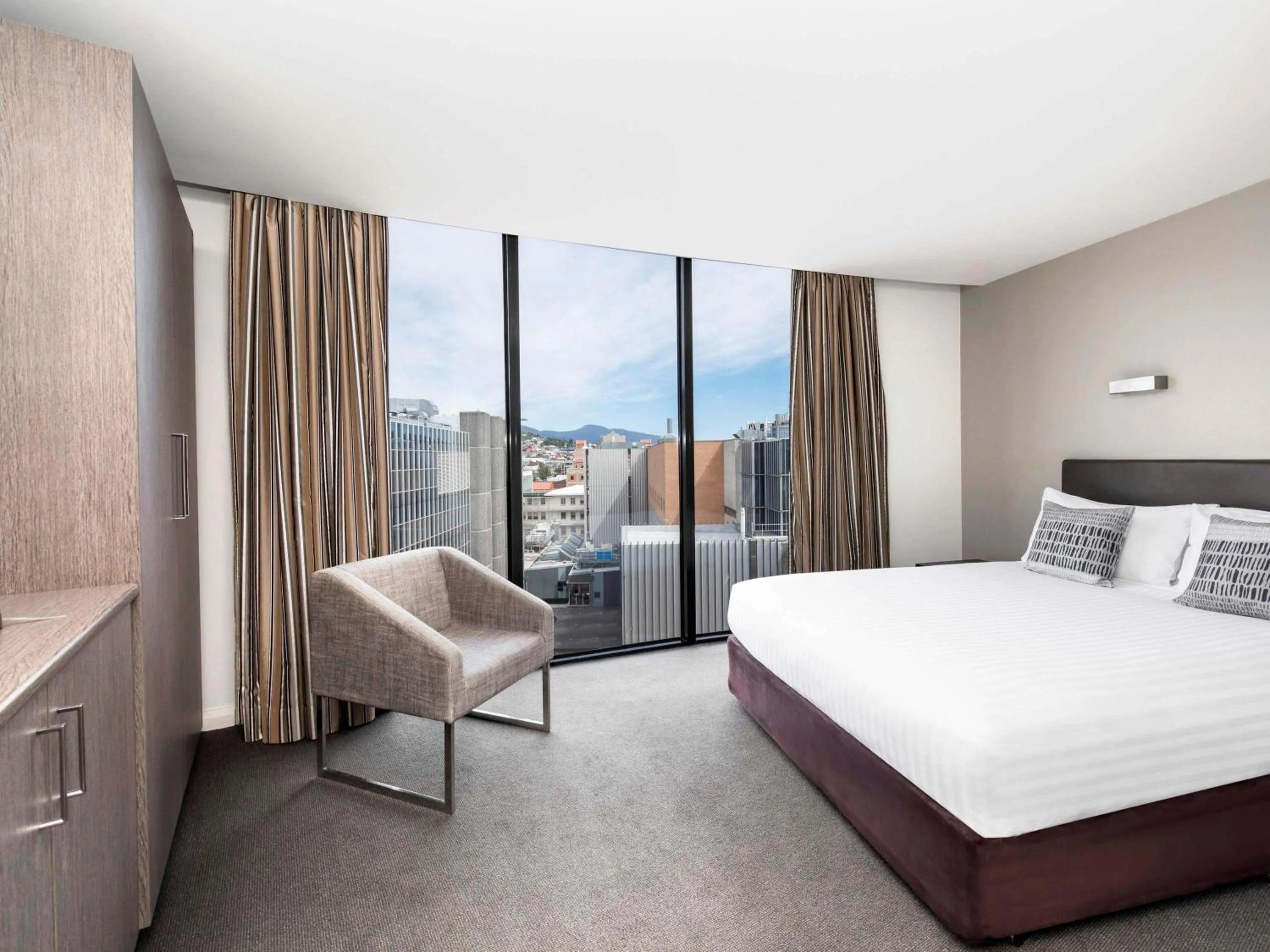 Other, Bed in Mantra Collins Hotel