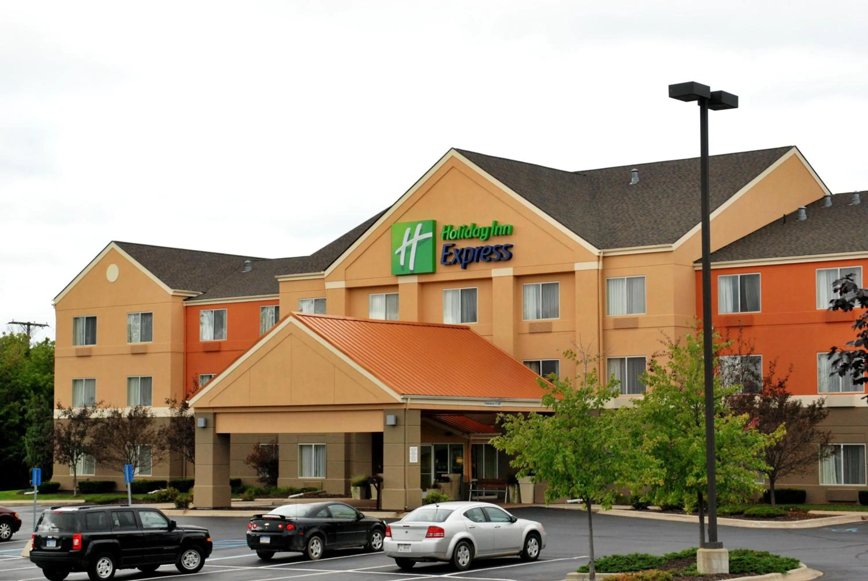 Property building in Holiday Inn Express Lapeer by IHG