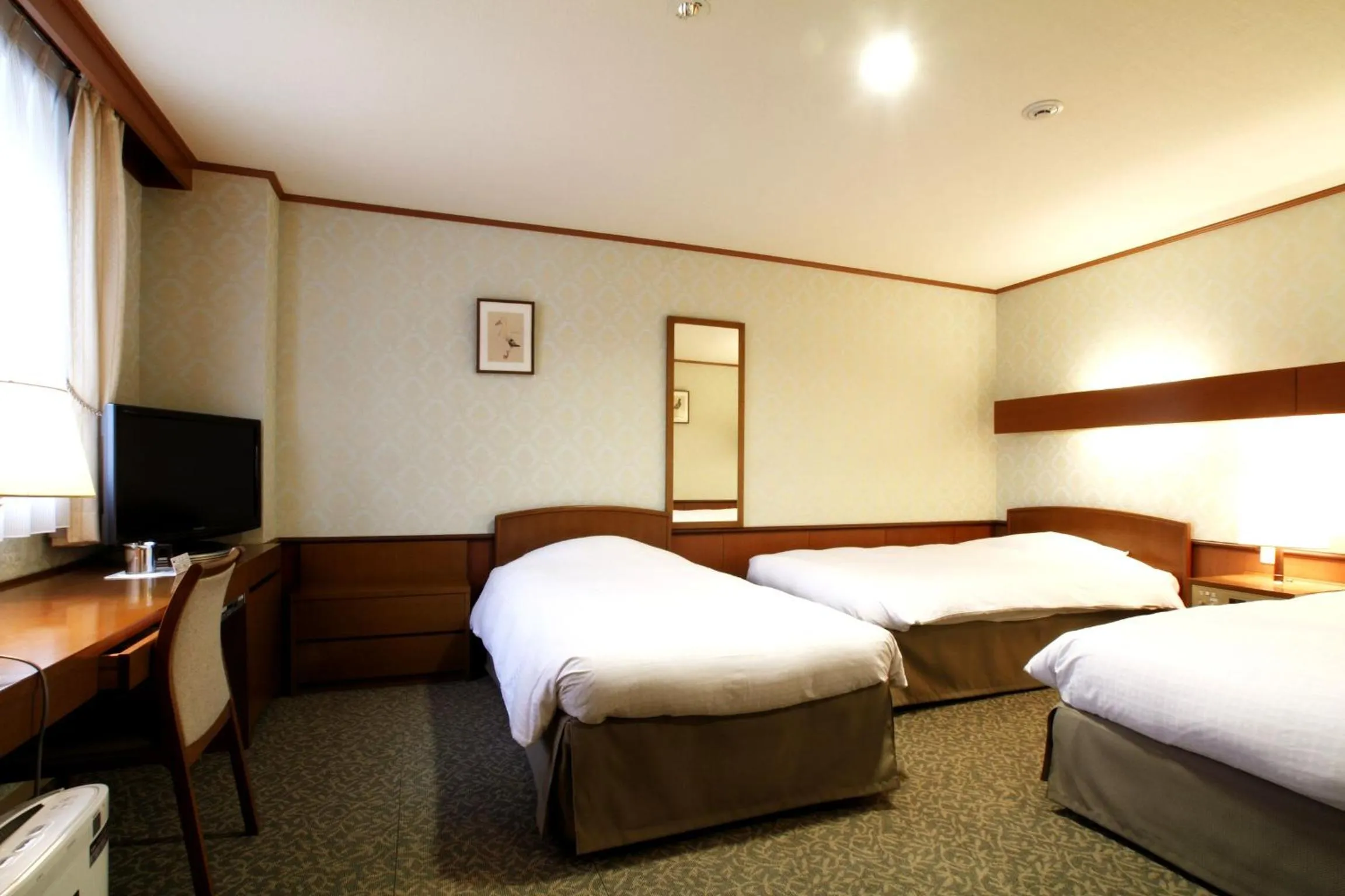 Photo of the whole room, Bed in Daiichi Inn Park