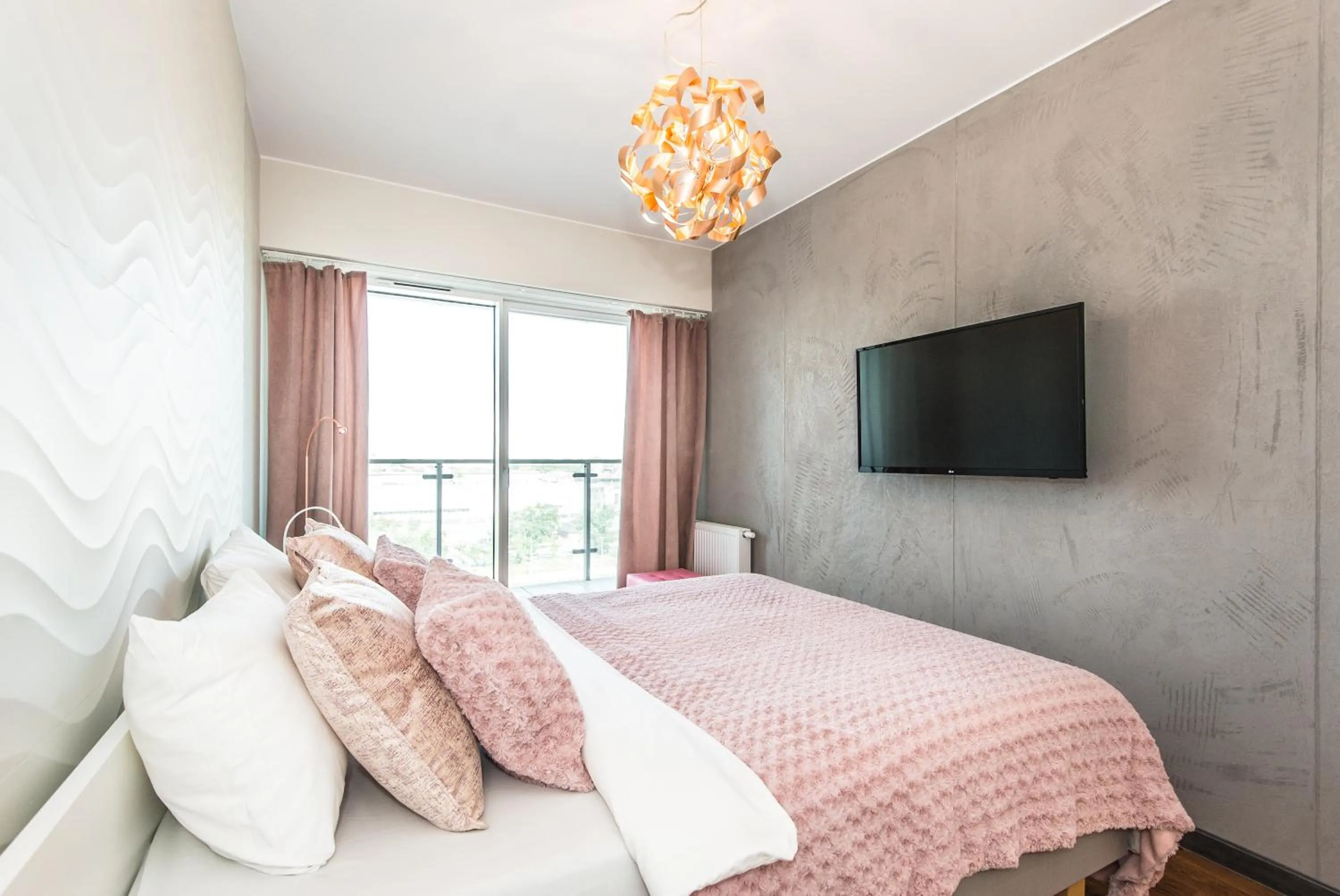 Bed in Super-Apartamenty International Fair