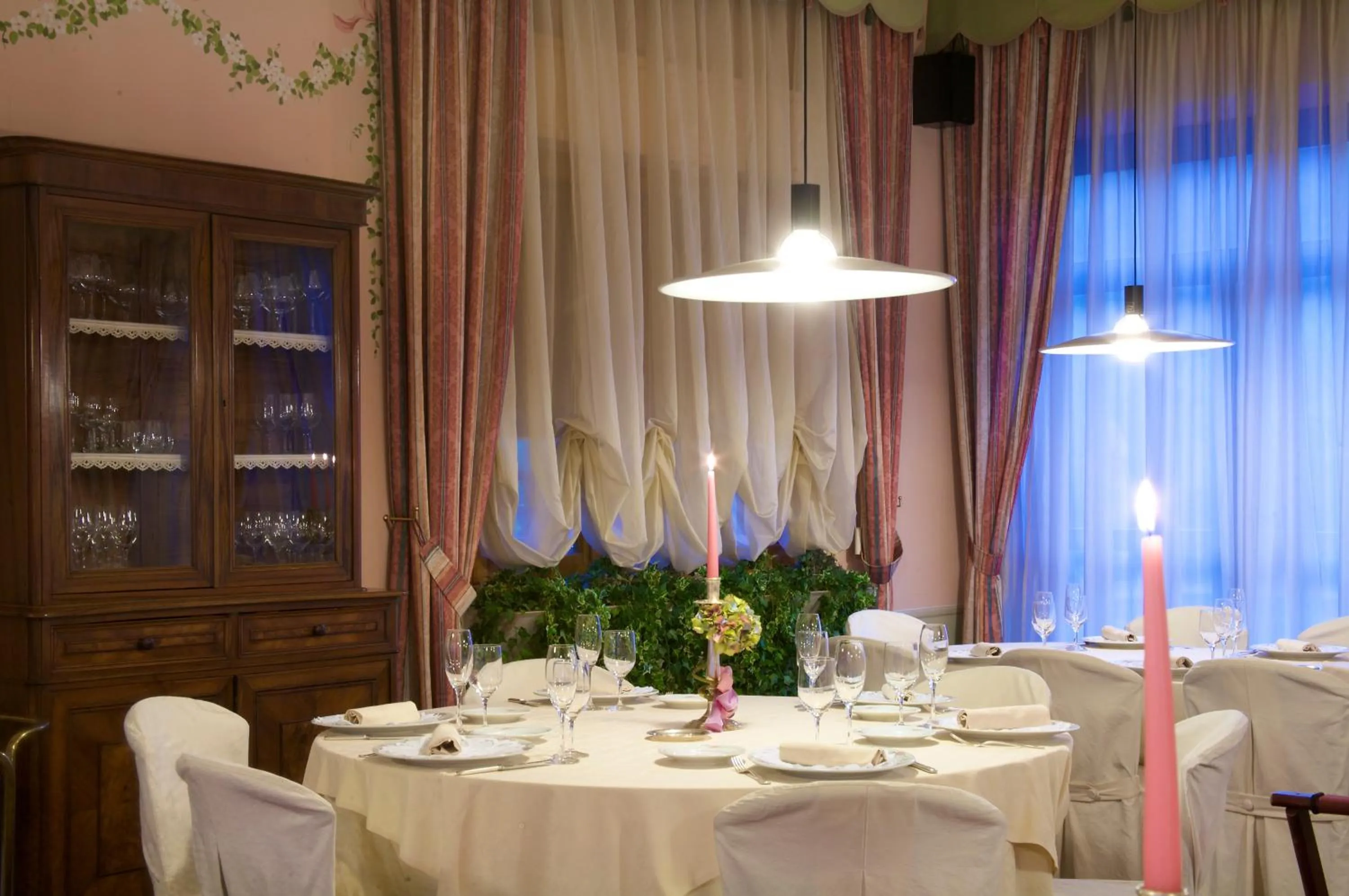 Restaurant/places to eat in Hotel Giardino