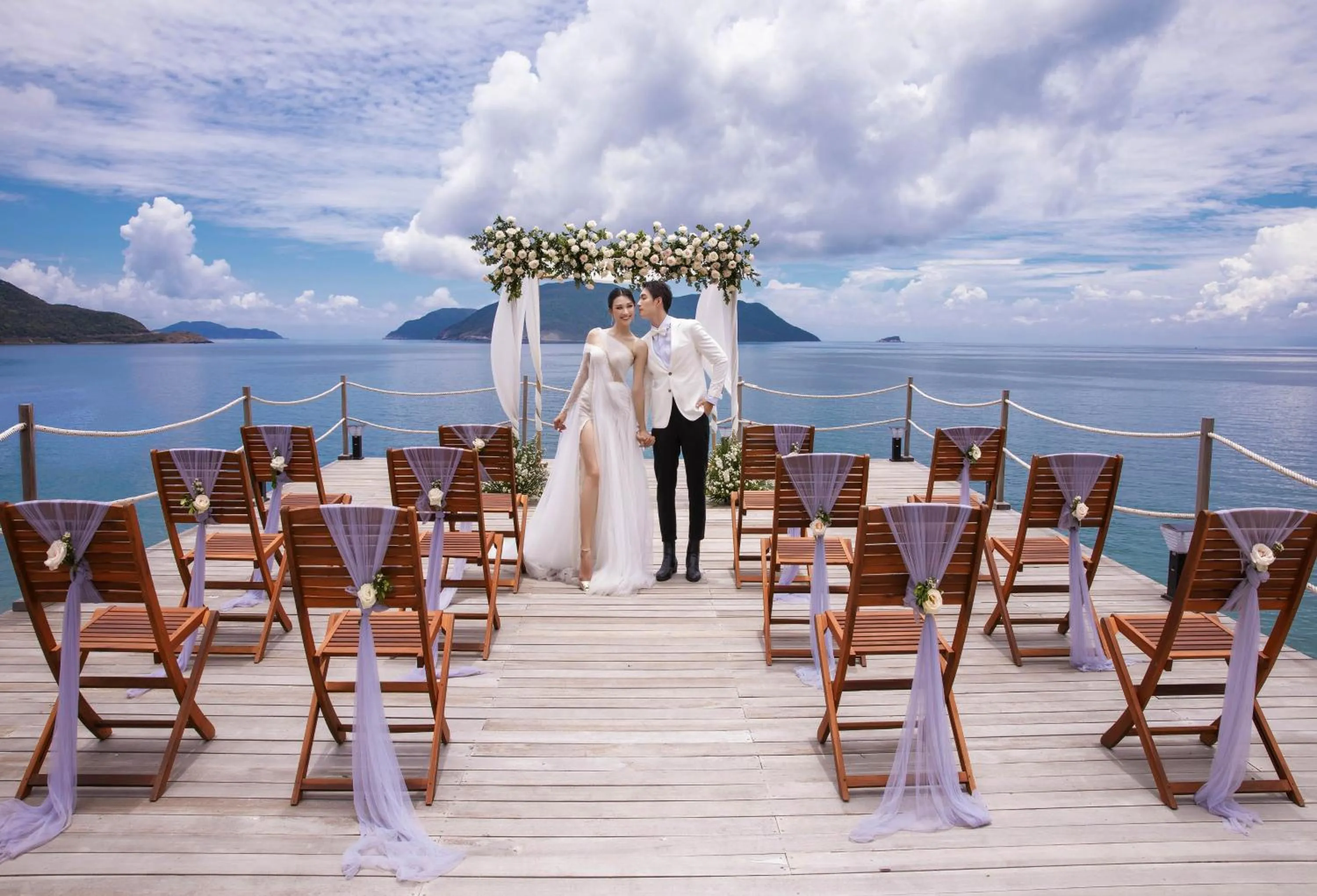 wedding in Six Senses Con Dao - Turtle Island Paradise