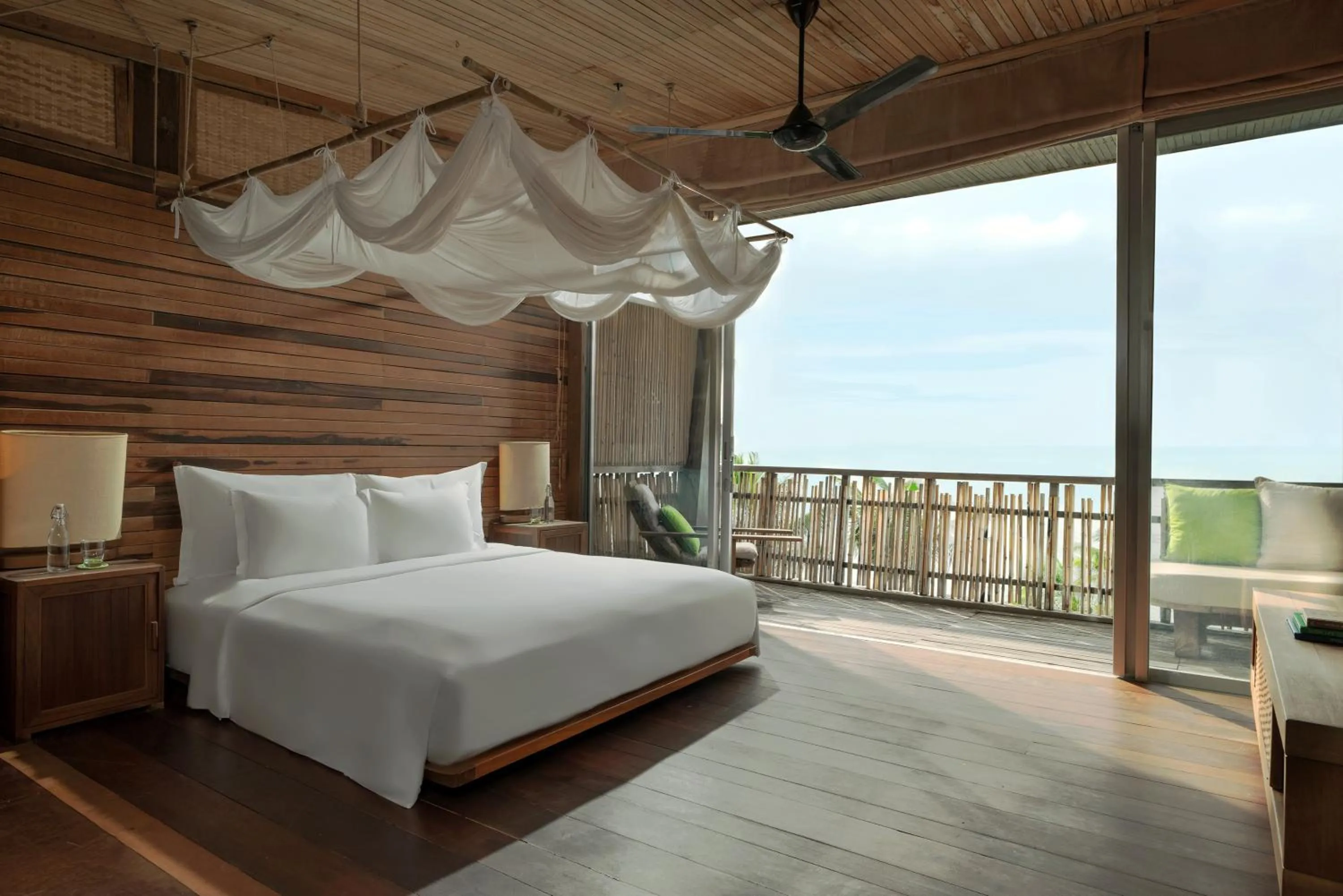 Bed in Six Senses Con Dao - Turtle Island Paradise