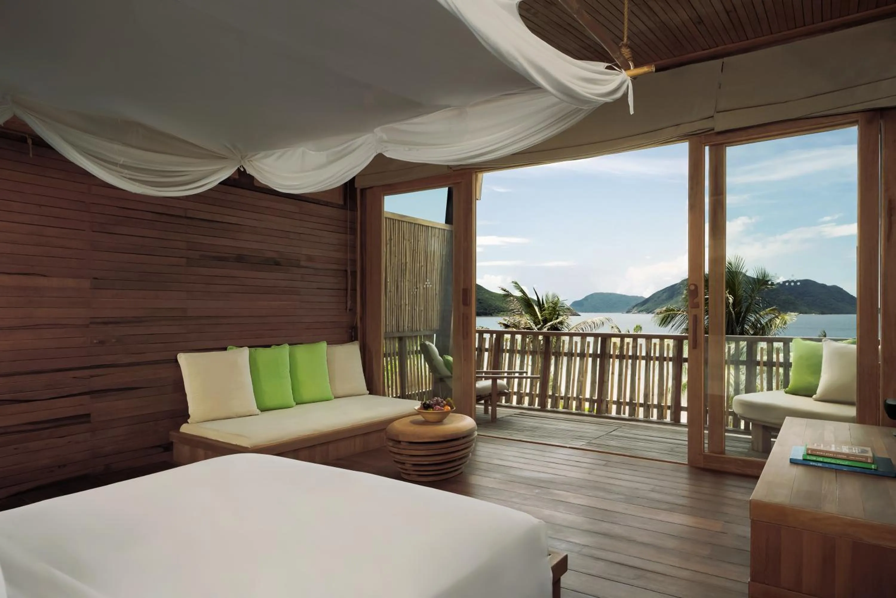 Bed in Six Senses Con Dao - Turtle Island Paradise