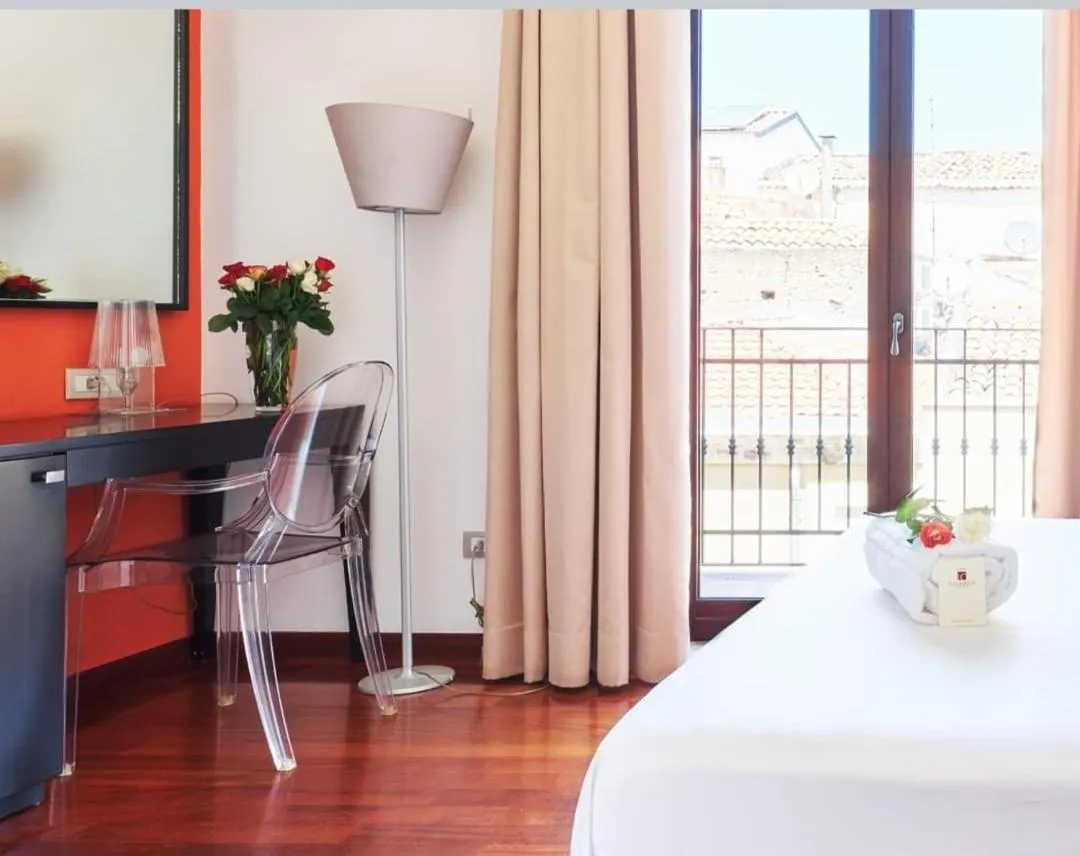 Bed in La Chicca Palace Hotel