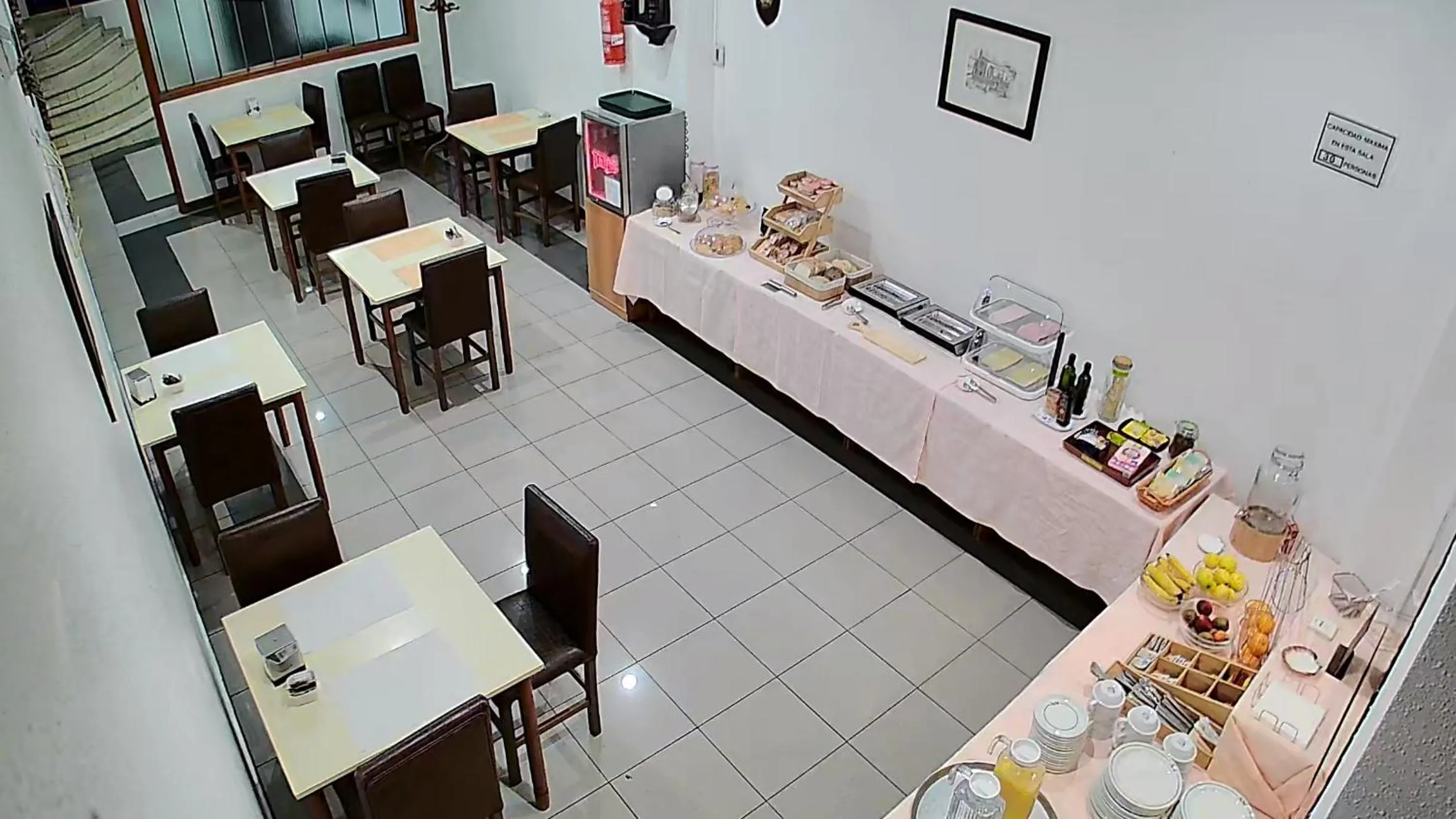 Continental breakfast in Hotel Madrid