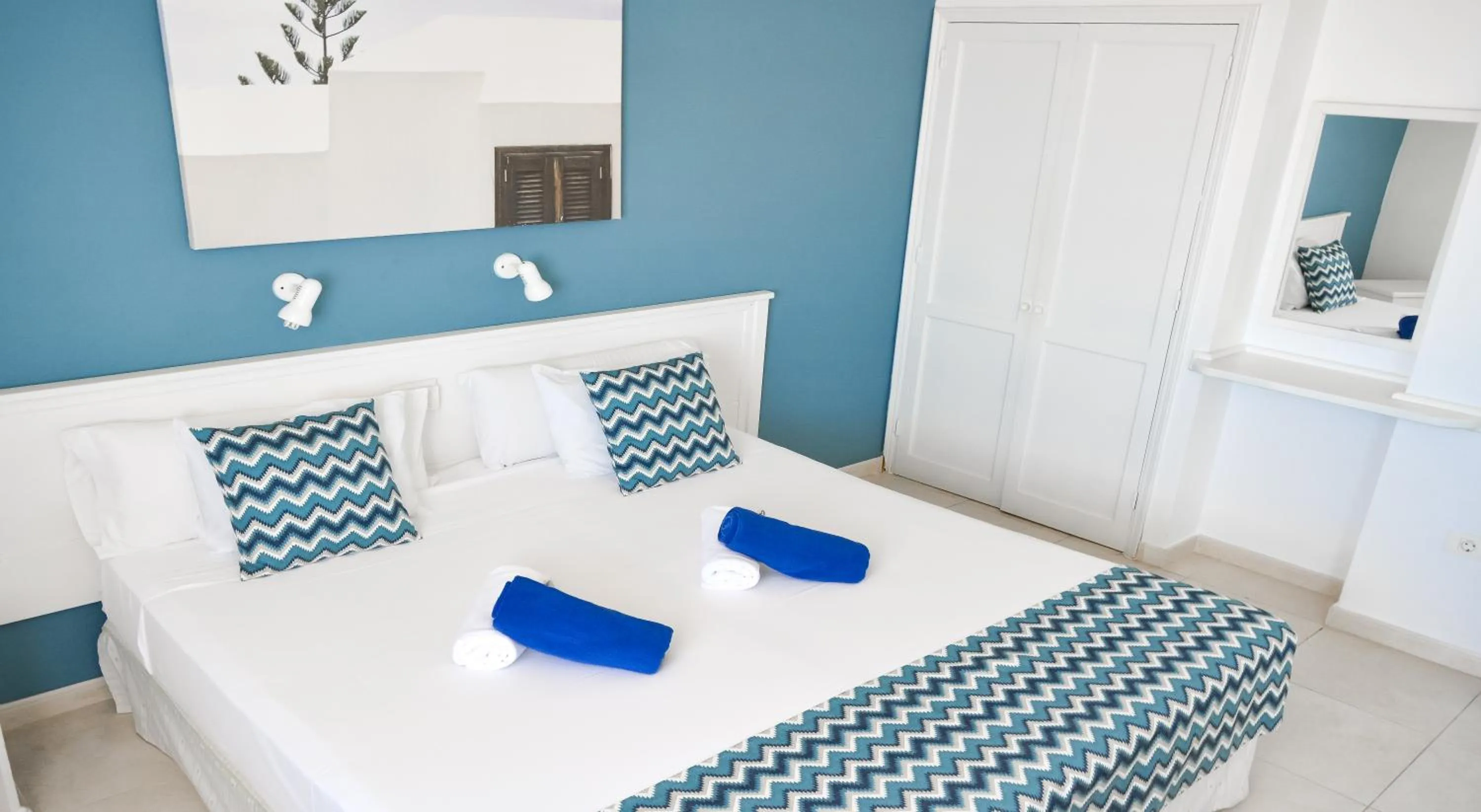 Bed in Playa Del Sol - Adults Only