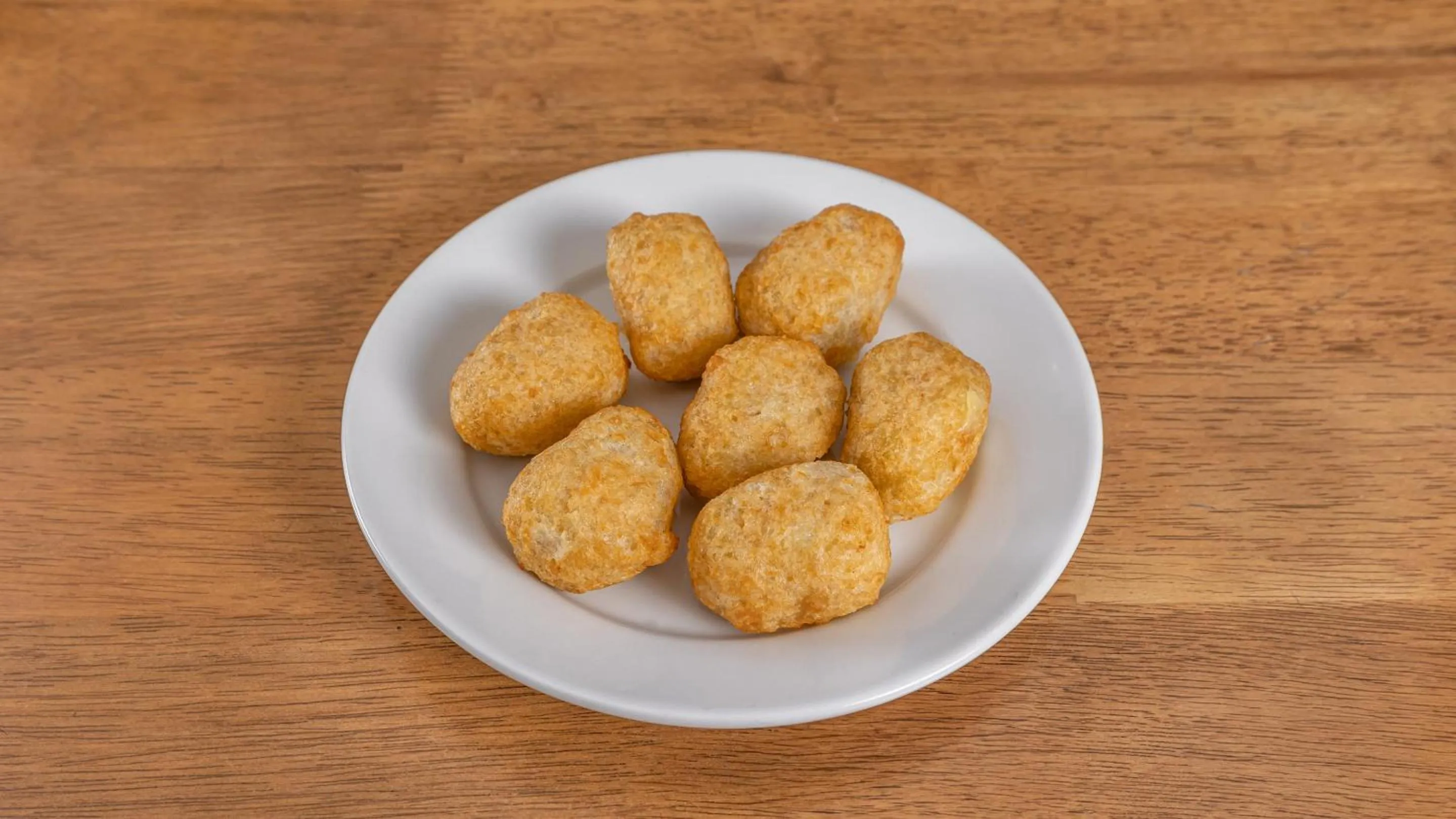 Restaurant/places to eat in The Commongate Hotels