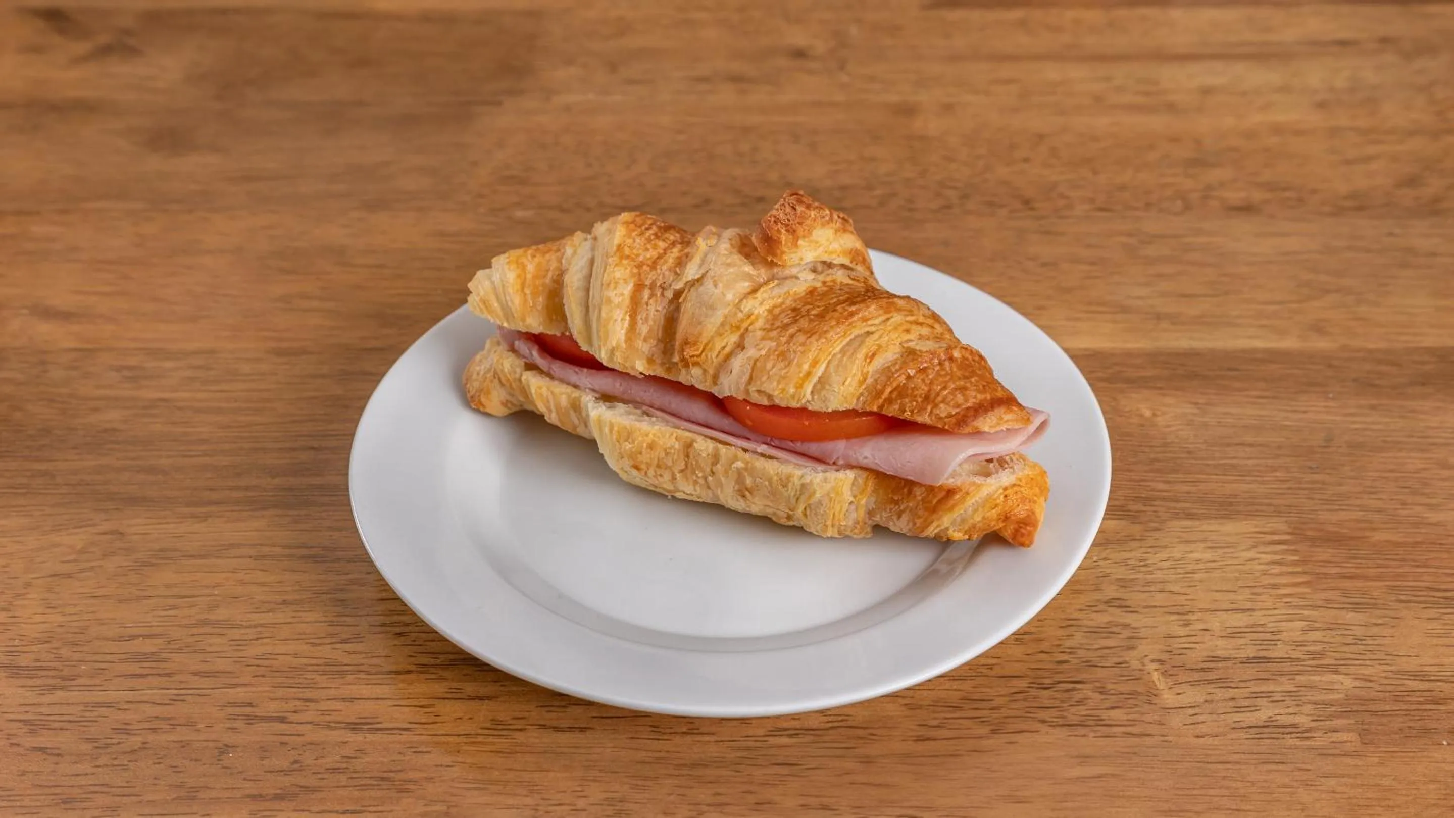 Restaurant/places to eat in The Commongate Hotels