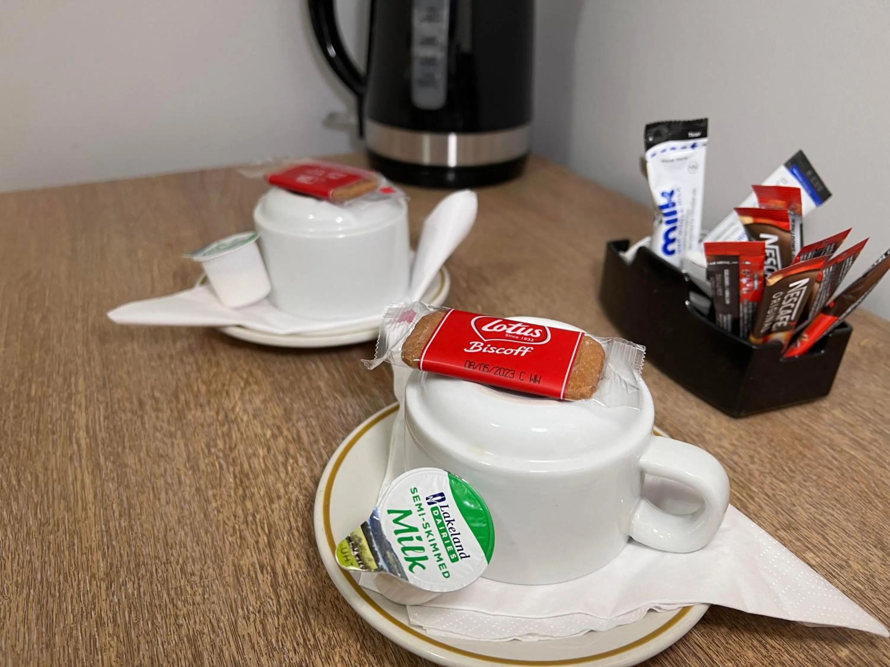 Coffee/tea facilities in The Commongate Hotels